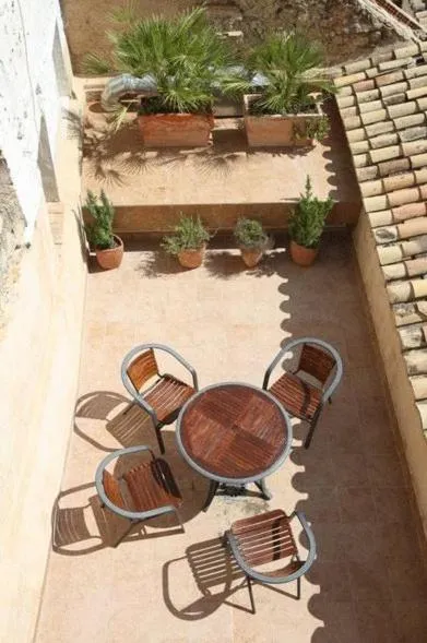 Patio in Hotel Con Encanto La Façana