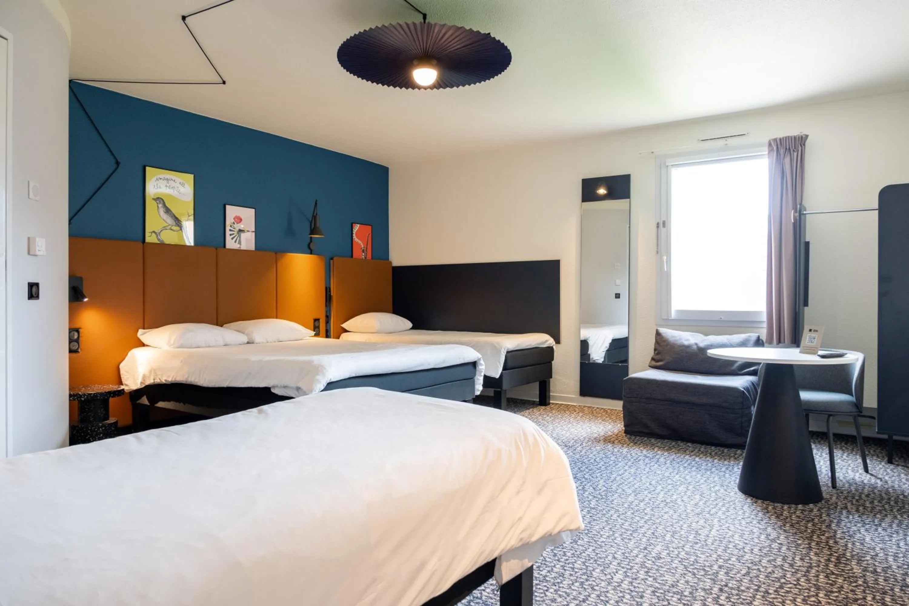 TV and multimedia, Bed in Ibis Avranches Baie du Mont-Saint-Michel