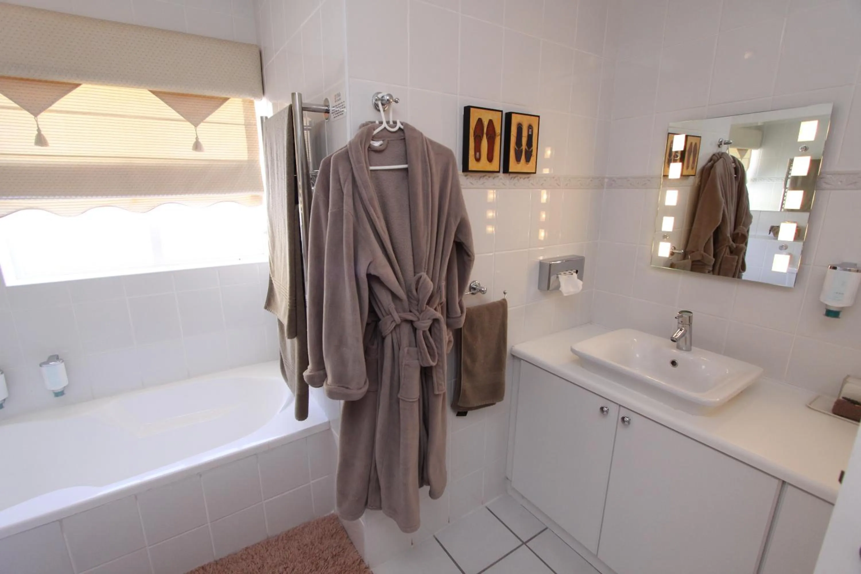 Bathroom in Villa Castollini