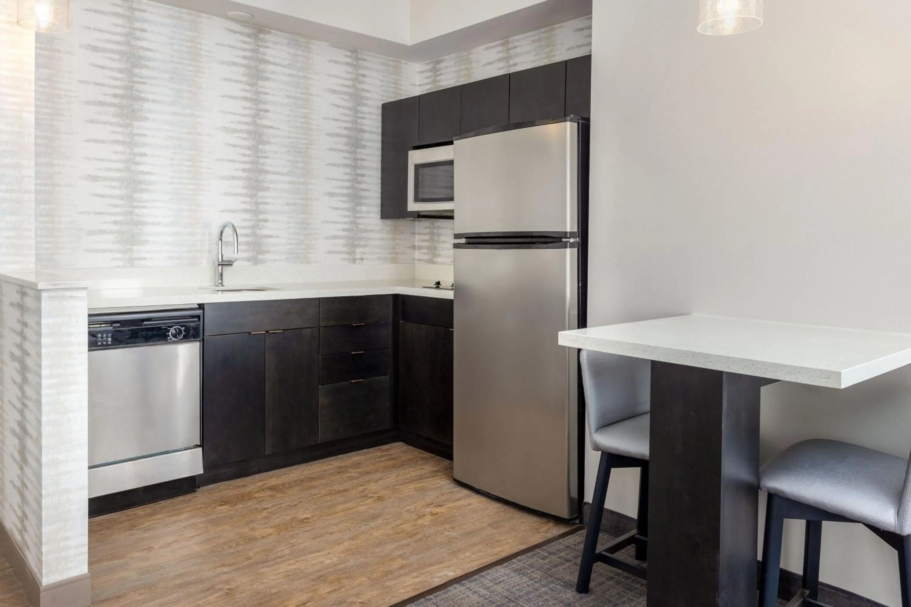 Kitchen or kitchenette in Residence Inn Providence Coventry