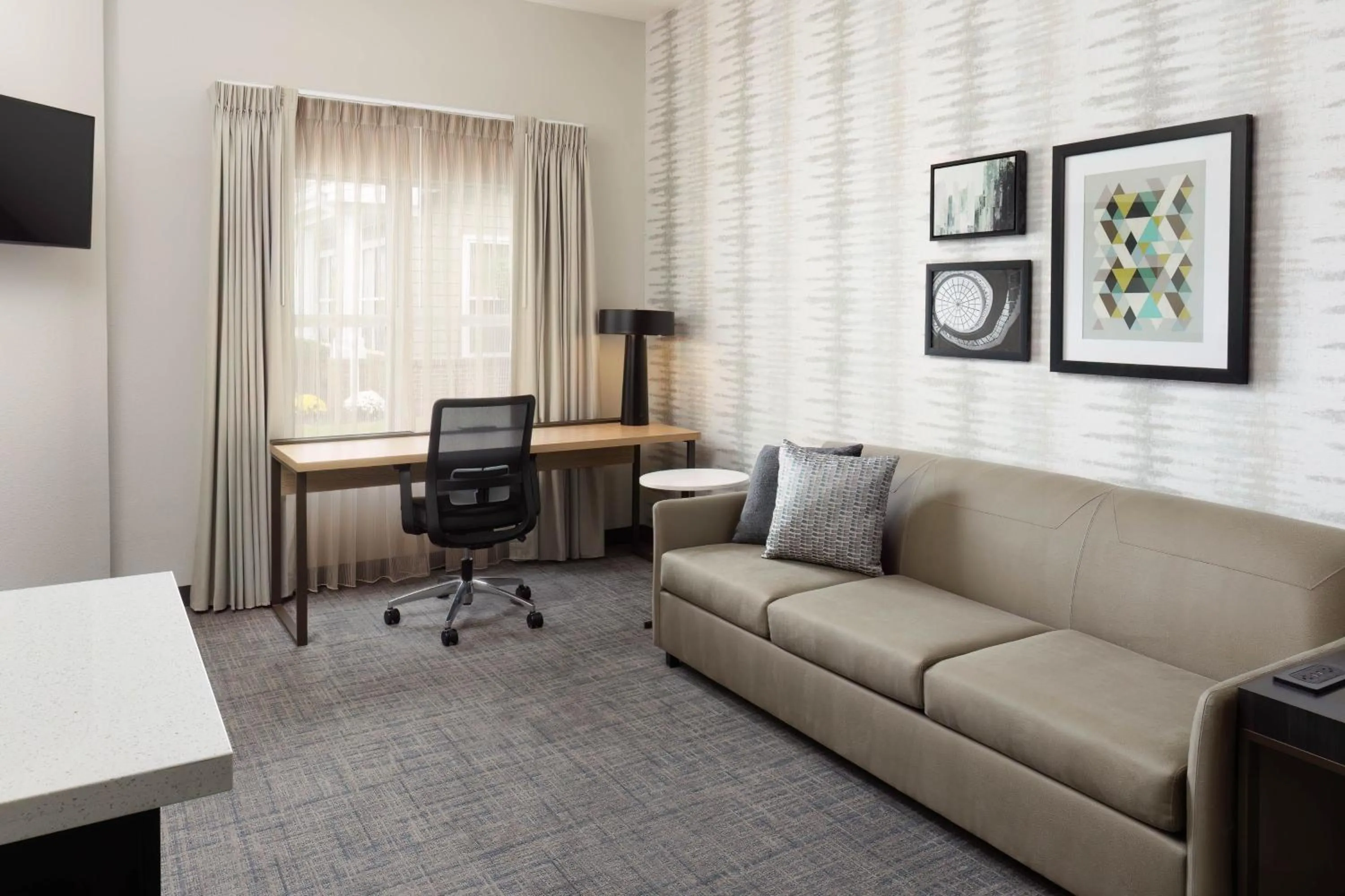 Living room in Residence Inn Providence Coventry