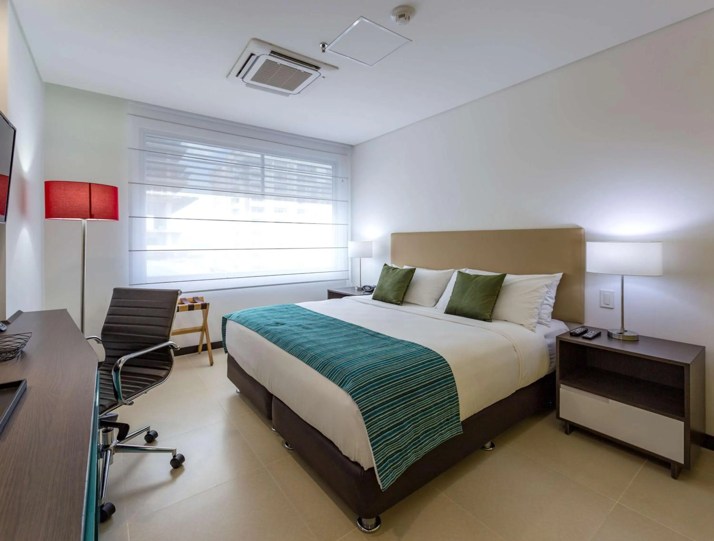 Photo of the whole room, Bed in GHL Style Barrancabermeja