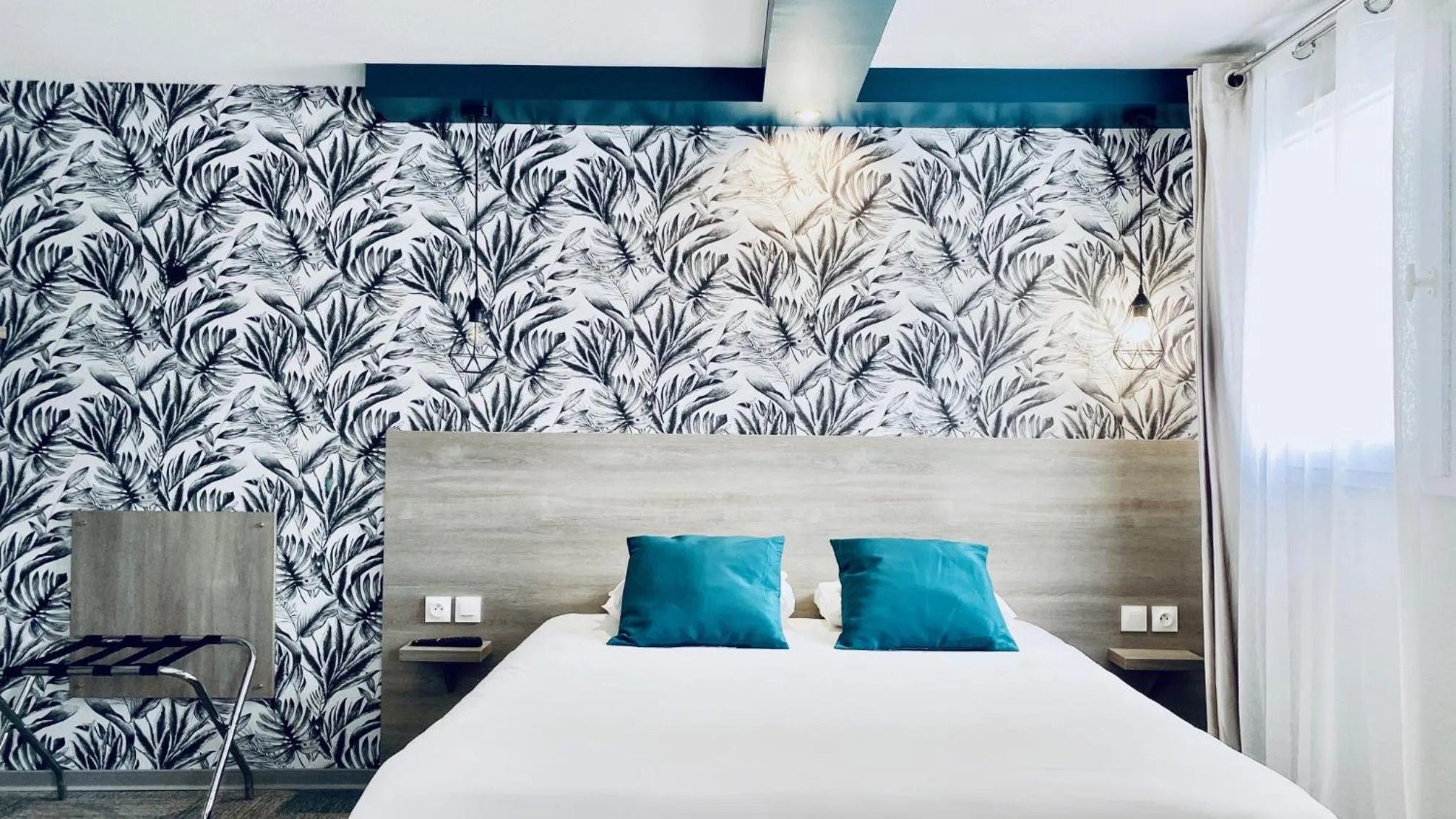 Bed in Sure Hotel by Best Western Calais Coquelles Tunnel s/ Manche