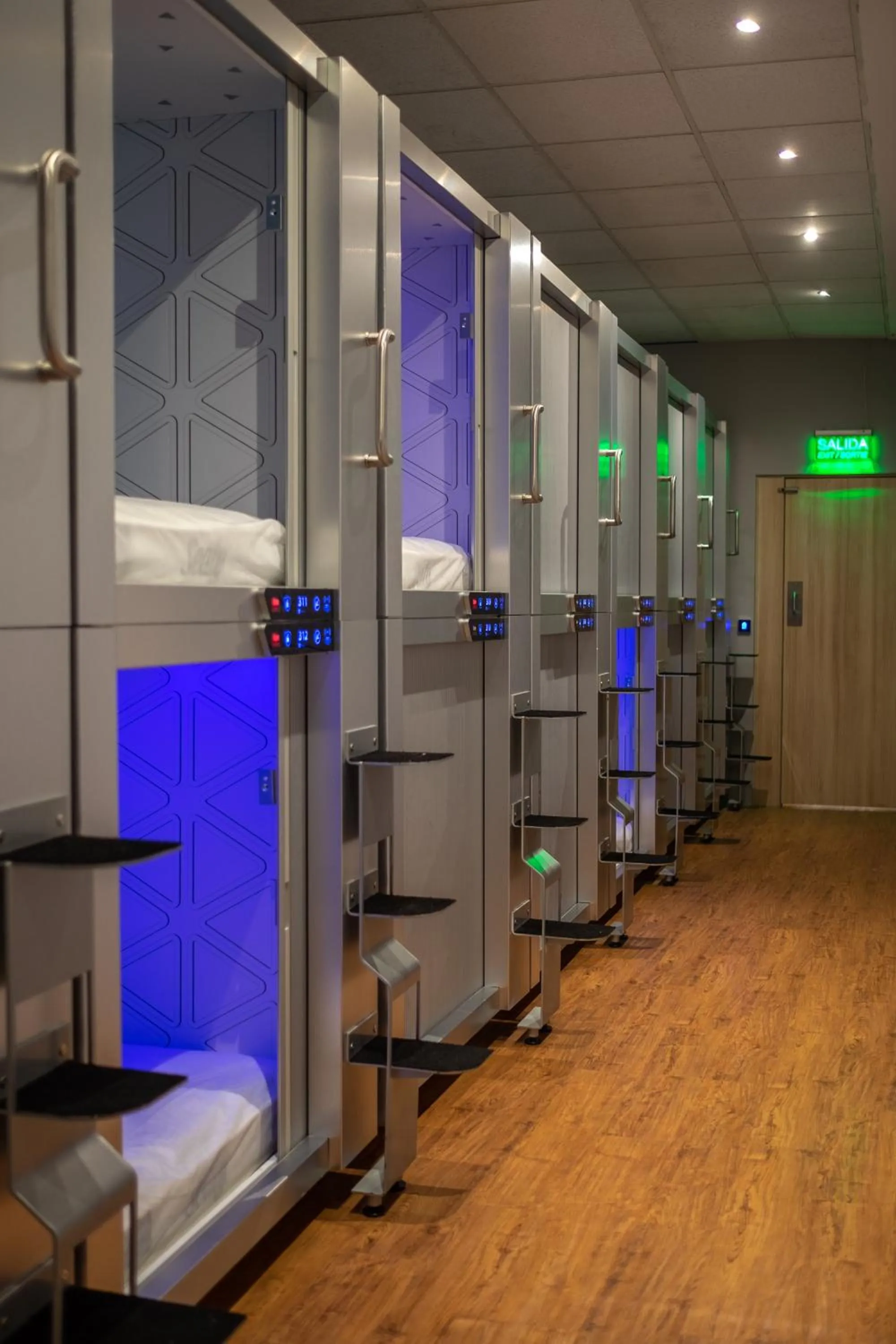 Bedroom in Izzzleep Aeropuerto Terminal 1