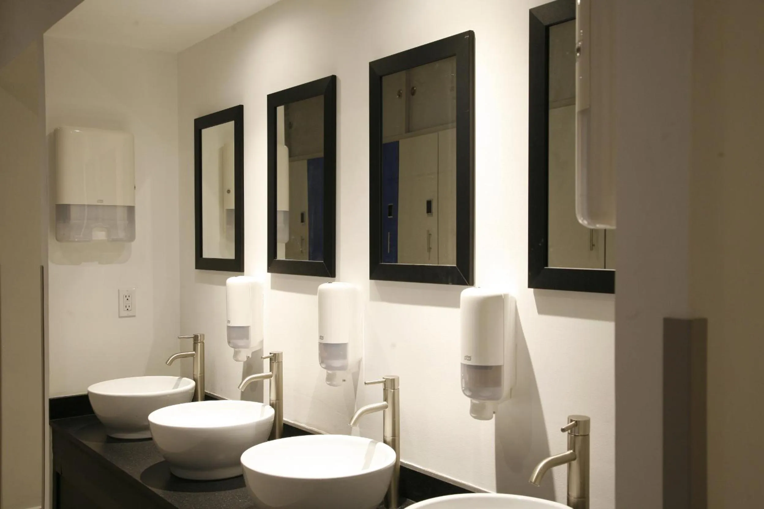 Bathroom in Izzzleep Aeropuerto Terminal 1