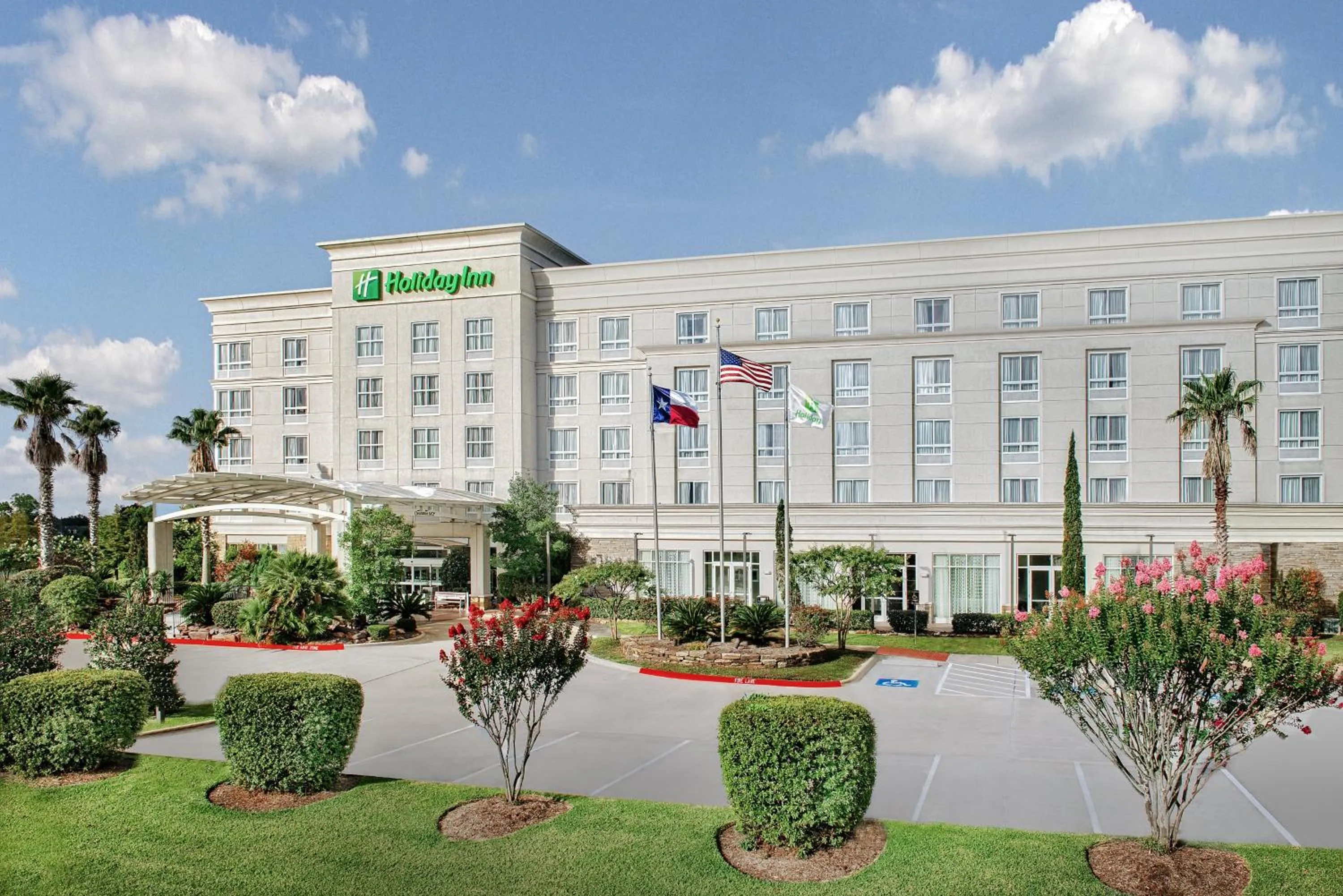 Property building in Holiday Inn & Suites College Station-Aggieland by IHG