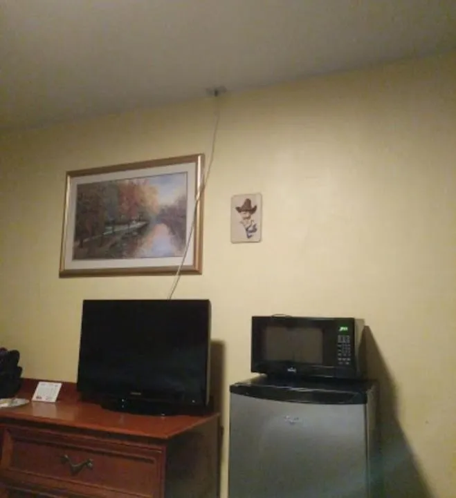 TV and multimedia in Sands Motel