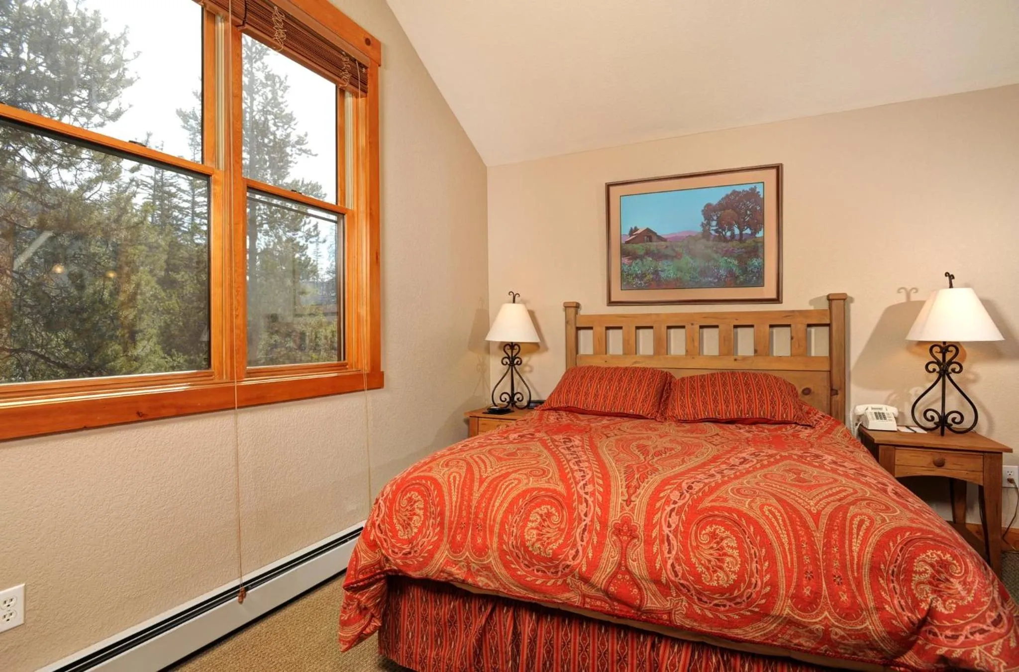 Photo of the whole room, Bed in East Keystone by Keystone Resort