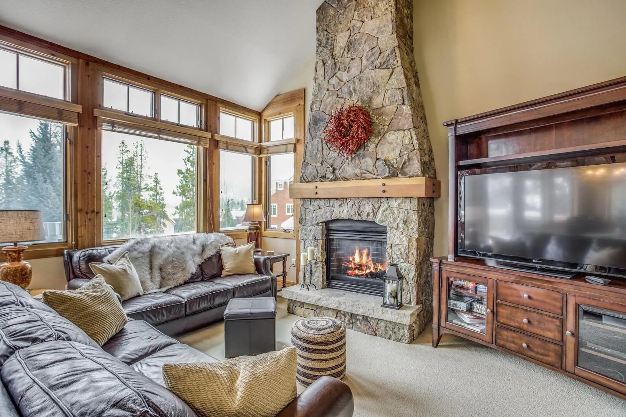 Living room in East Keystone by Keystone Resort