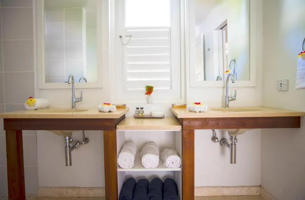 Bathroom in Bequia Plantation Hotel