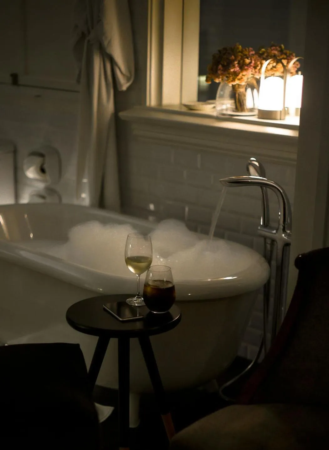 Bath in Atemporal by Andean