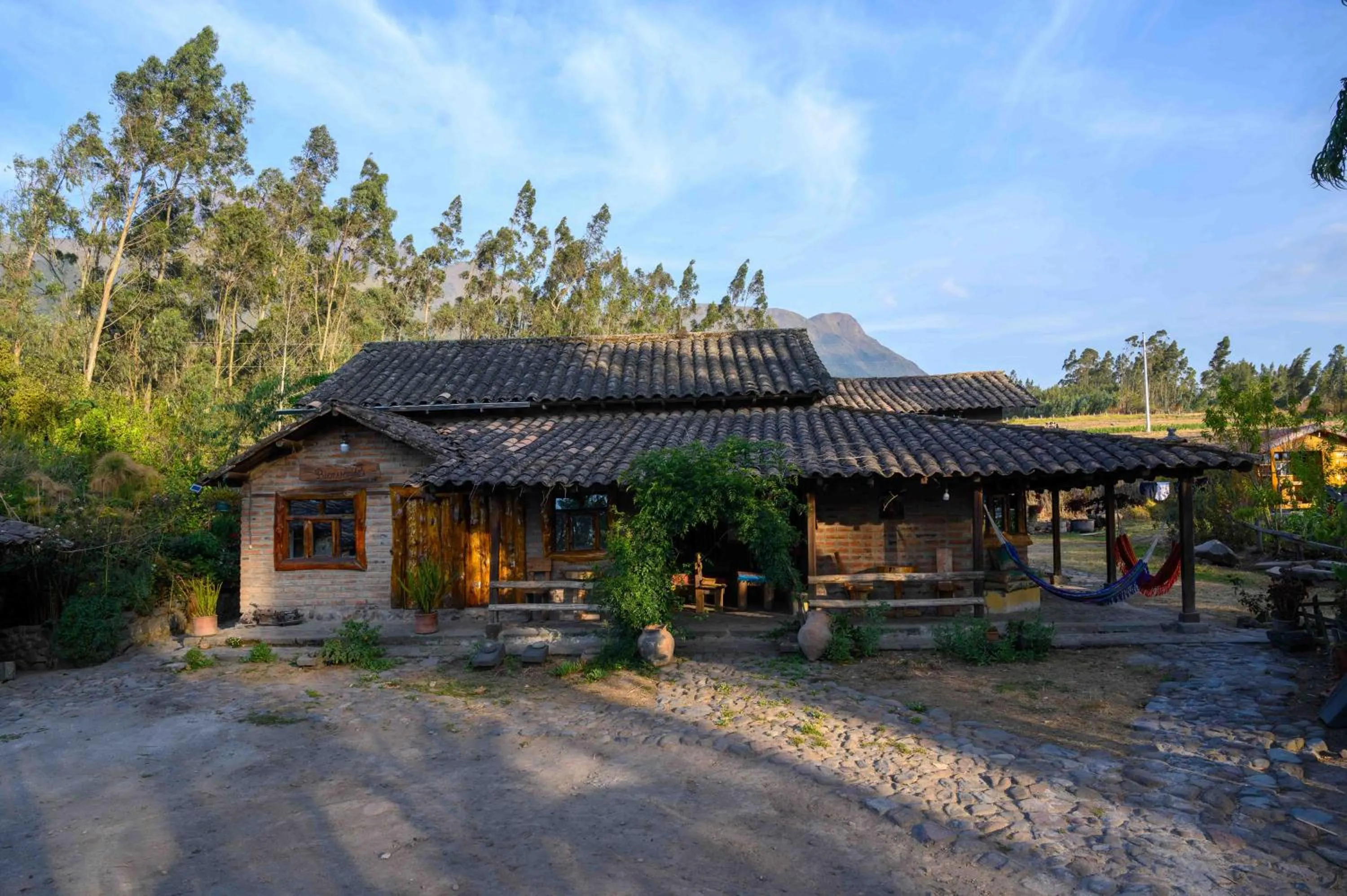 Property building in El Tio Hostal