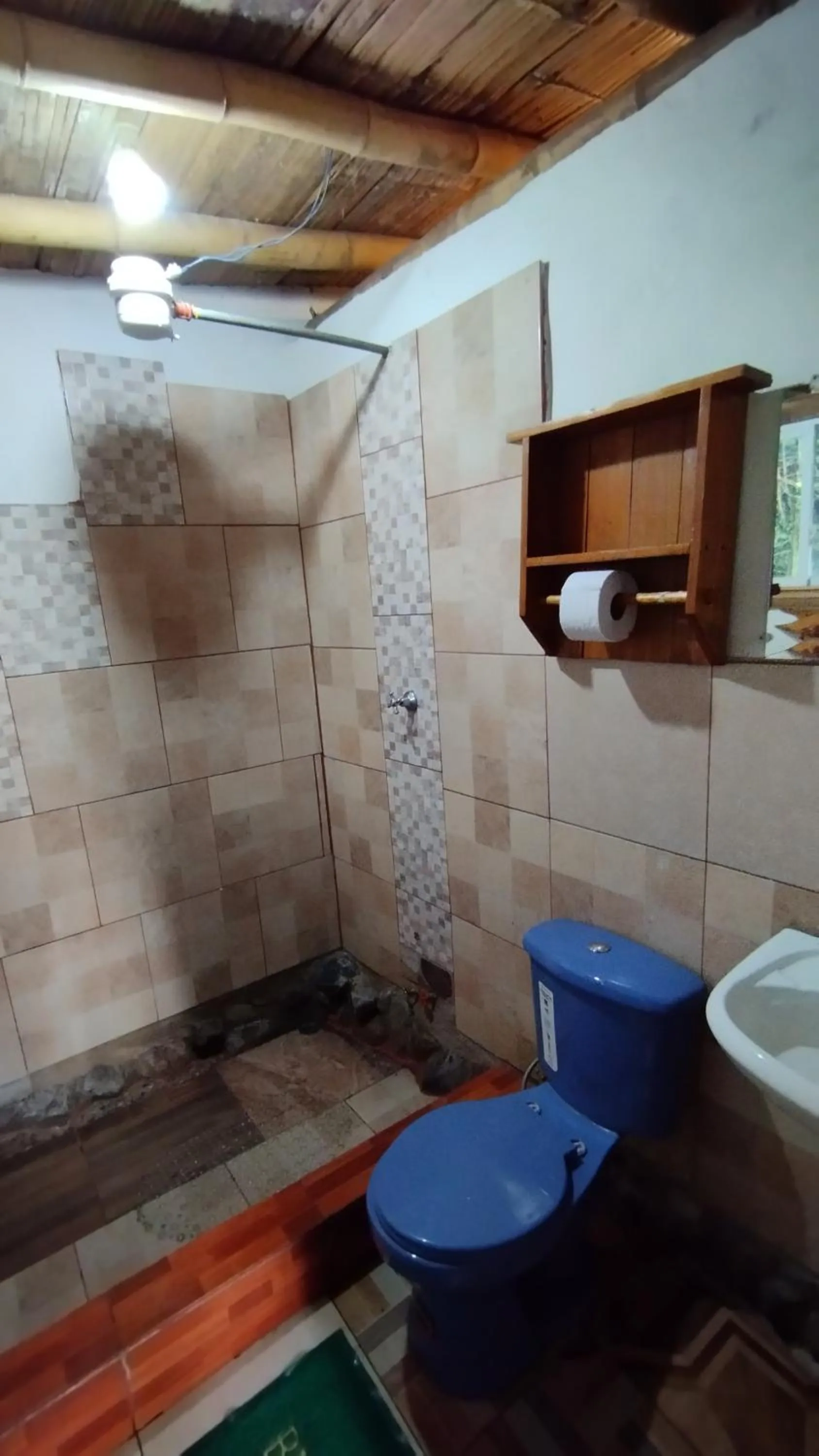 Bathroom in El Tio Hostal