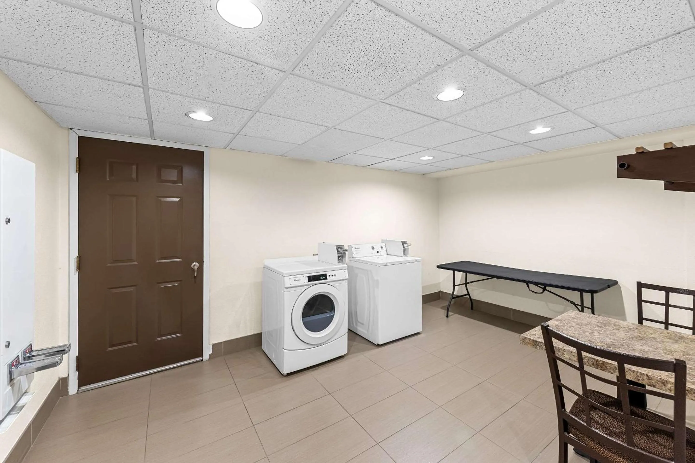 Other in Comfort Inn & Suites Heath - Newark South