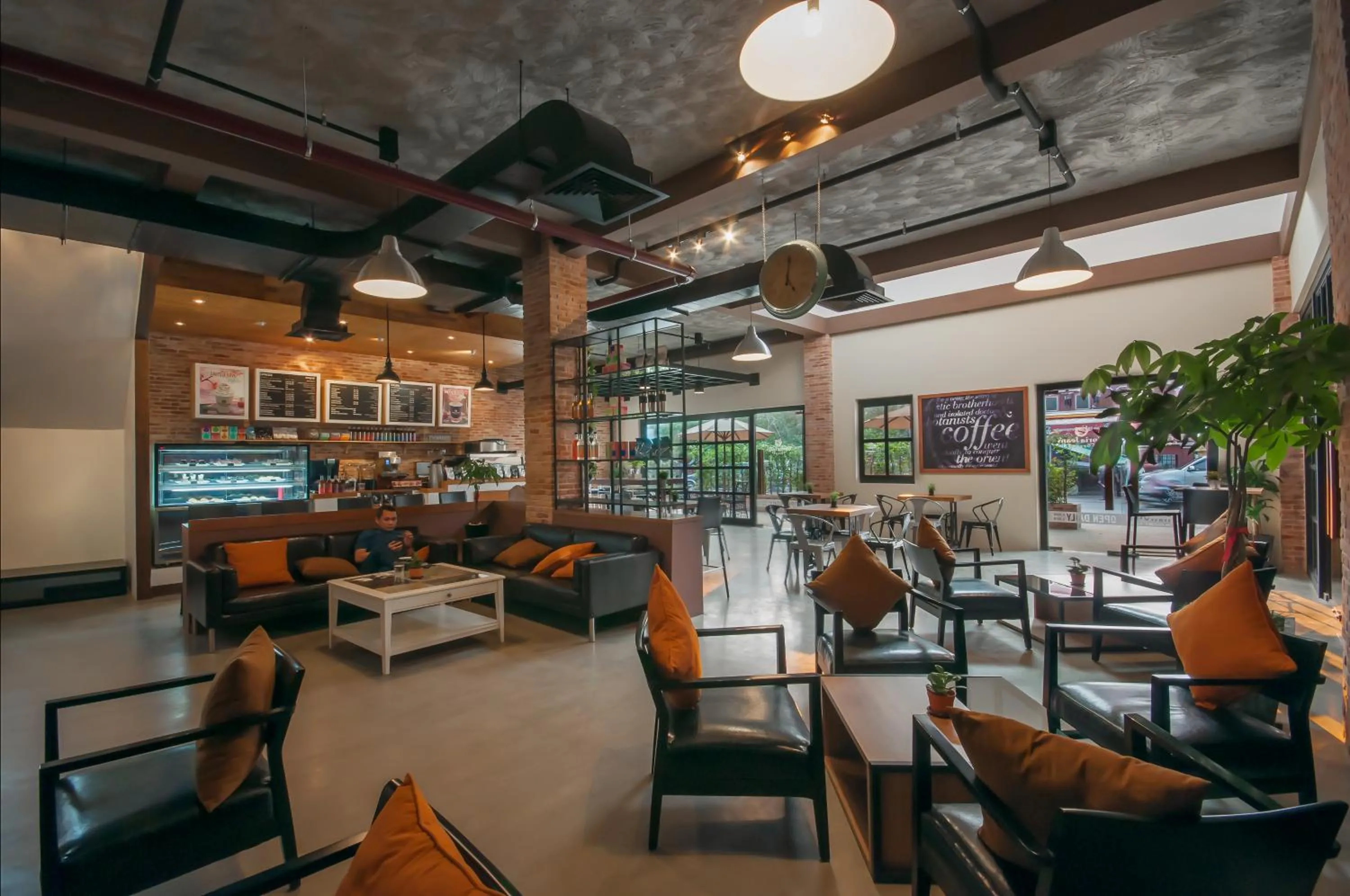 Restaurant/places to eat in The Privilege Boutique