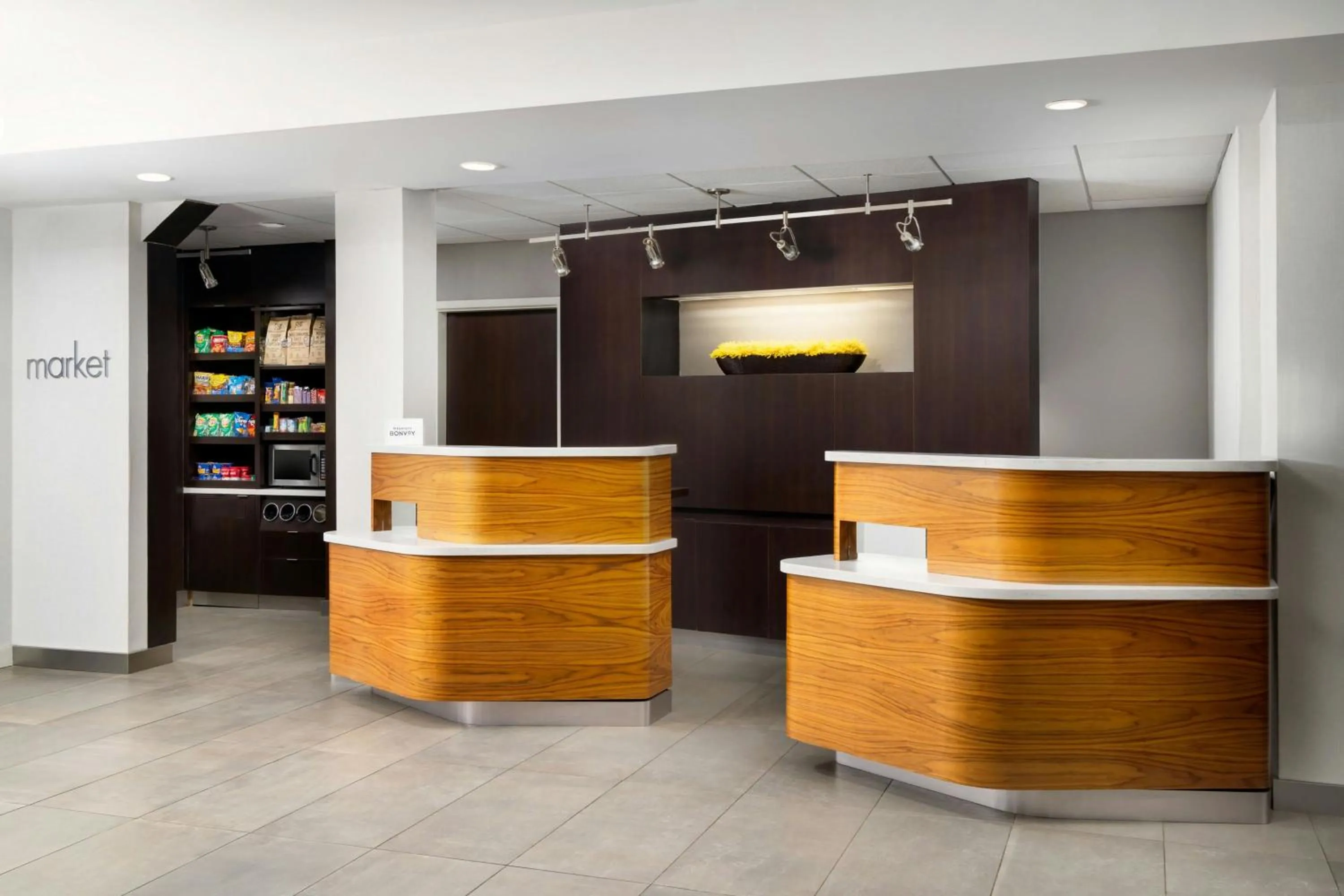 Lobby or reception in Courtyard by Marriott Concord