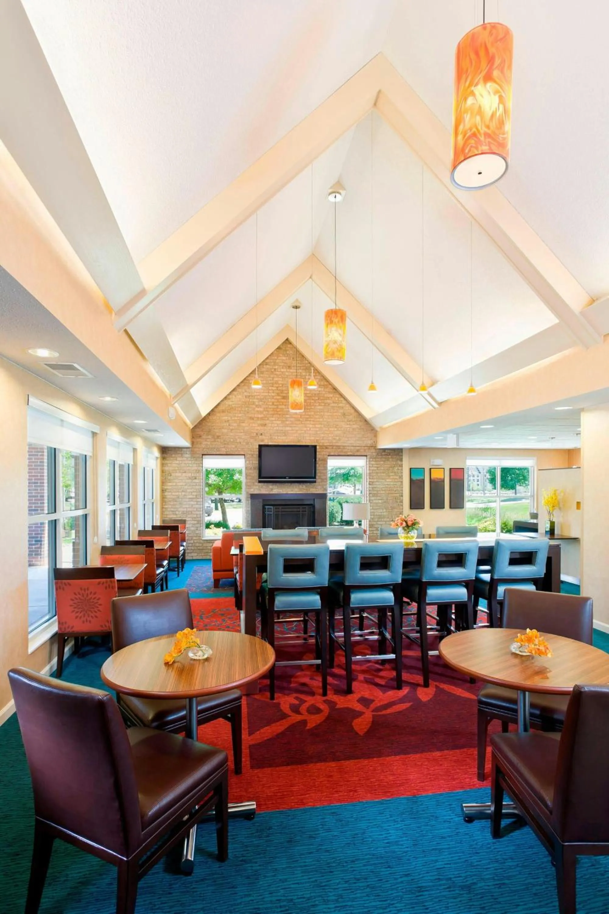 Restaurant/places to eat in Residence Inn by Marriott Cedar Rapids