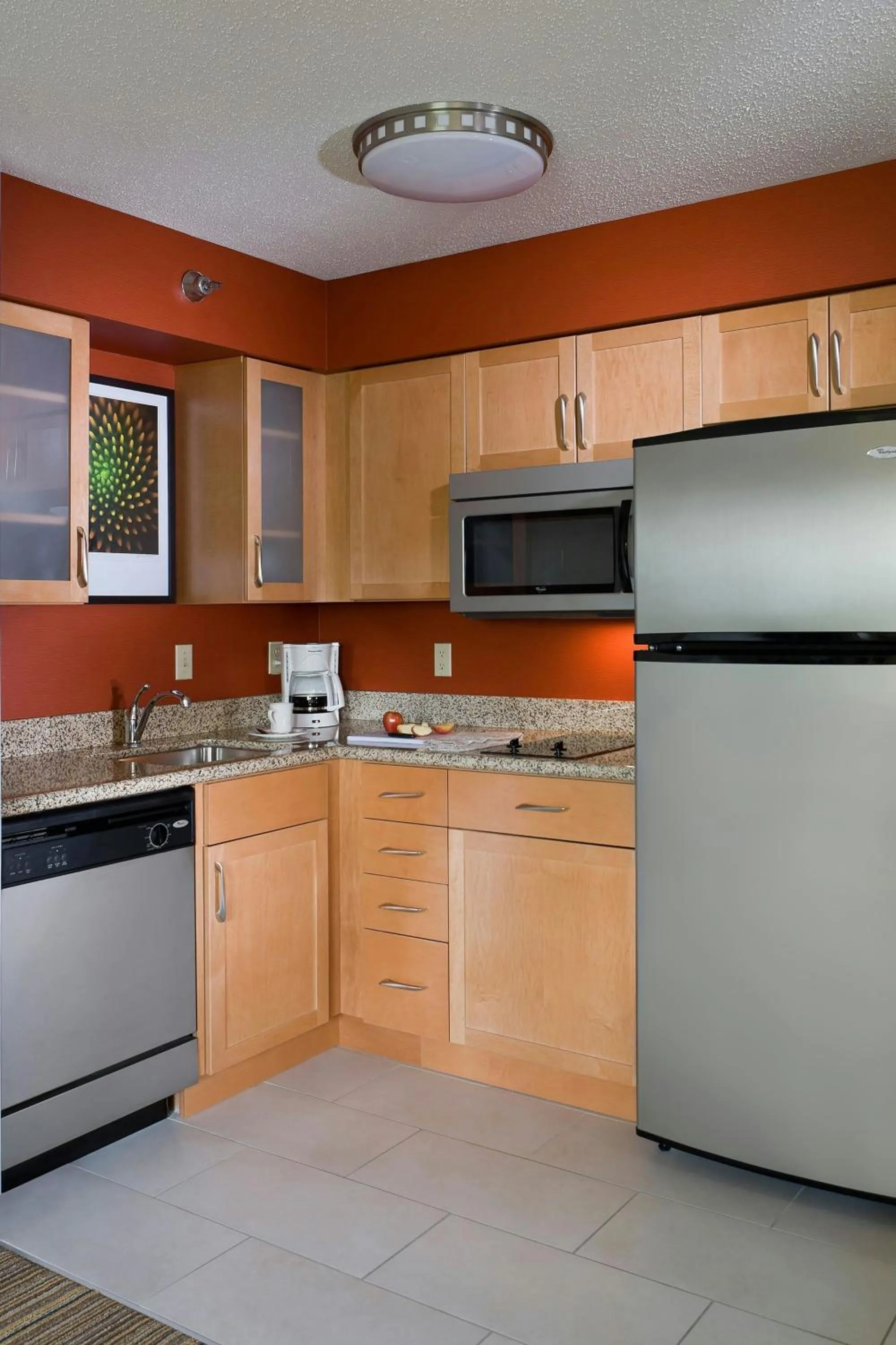 Kitchen or kitchenette in Residence Inn by Marriott Cedar Rapids