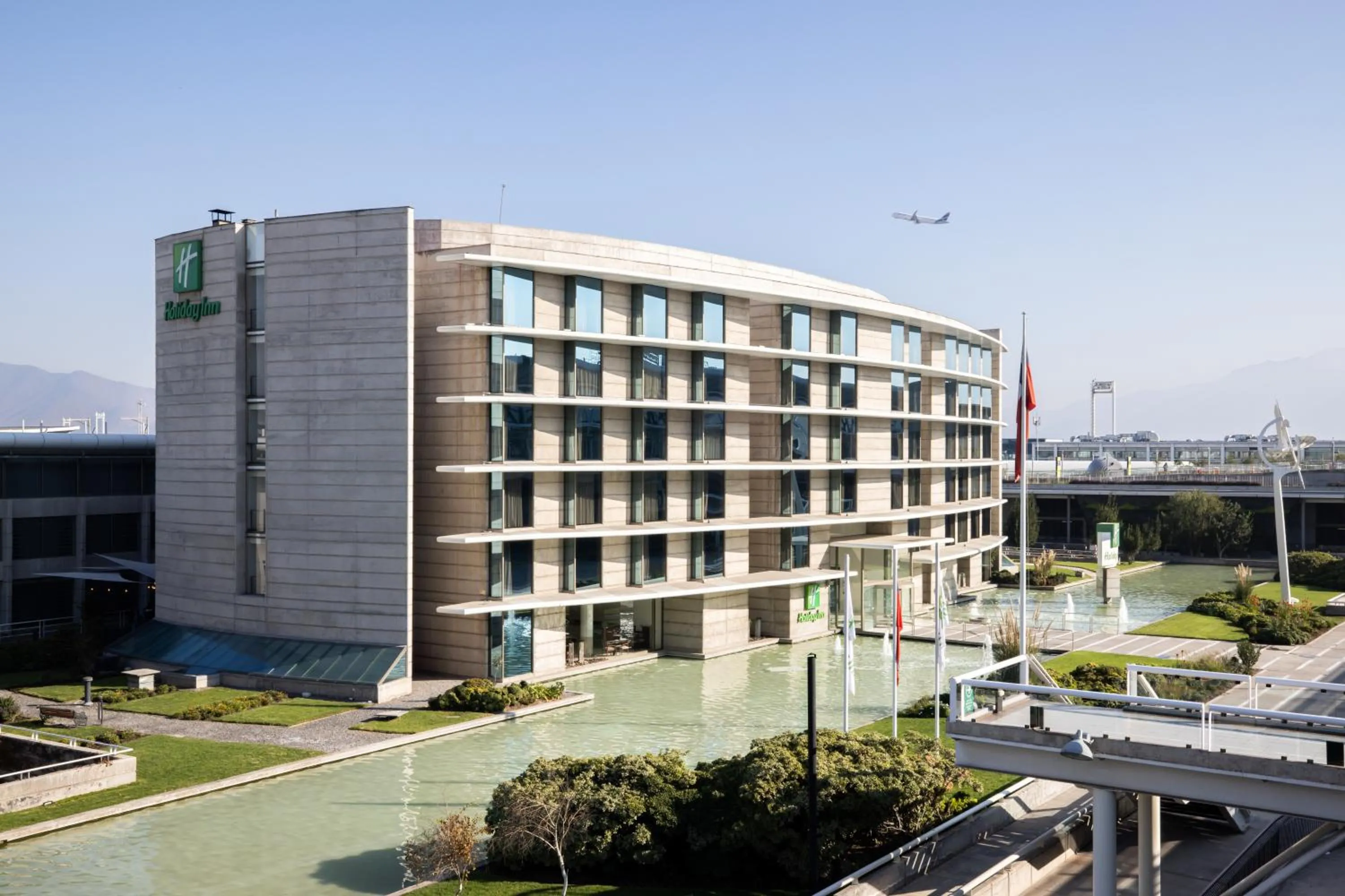 Off site in Holiday Inn Santiago - Airport Terminal by IHG