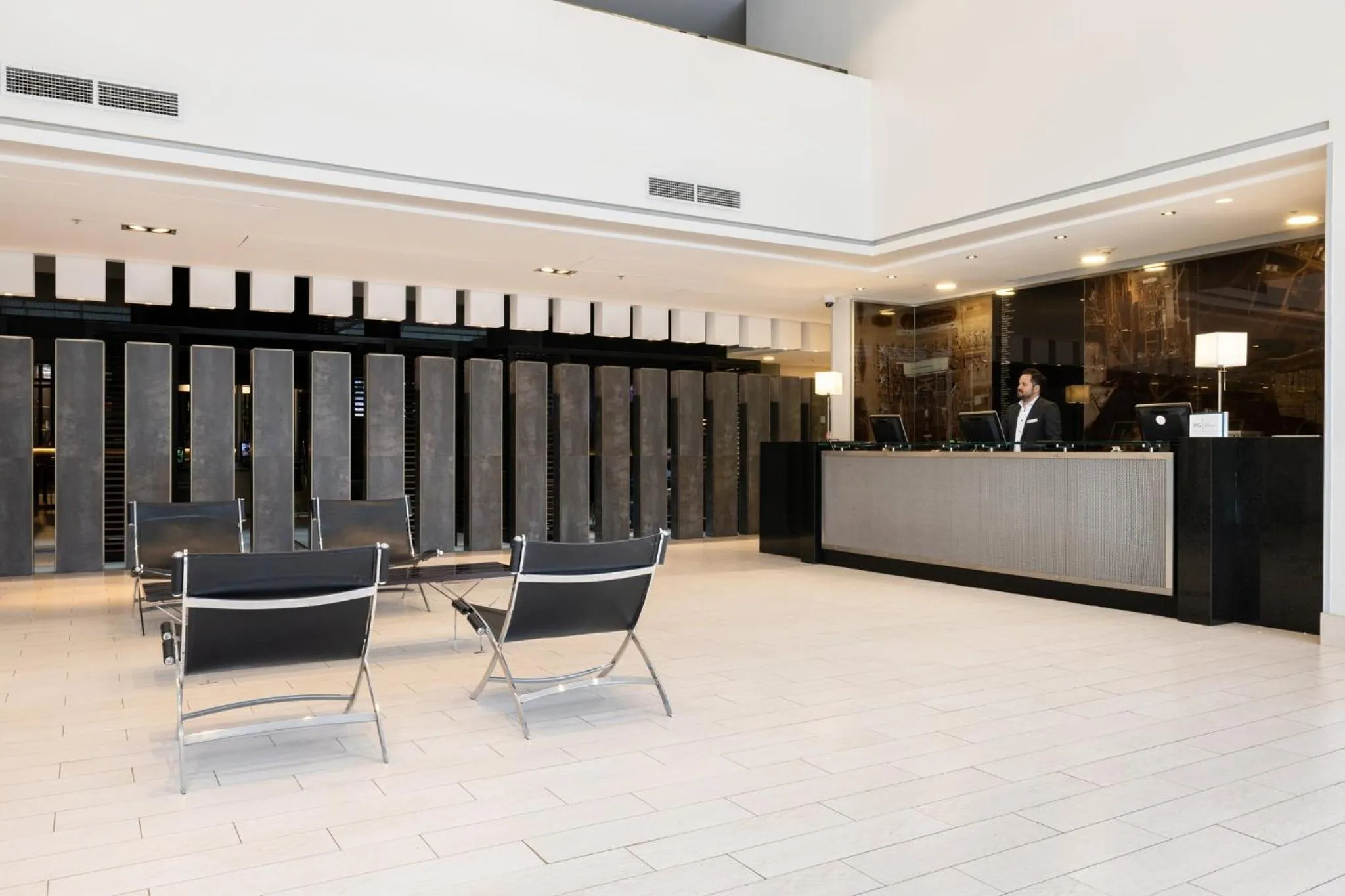 Property building in Holiday Inn Santiago - Airport Terminal by IHG