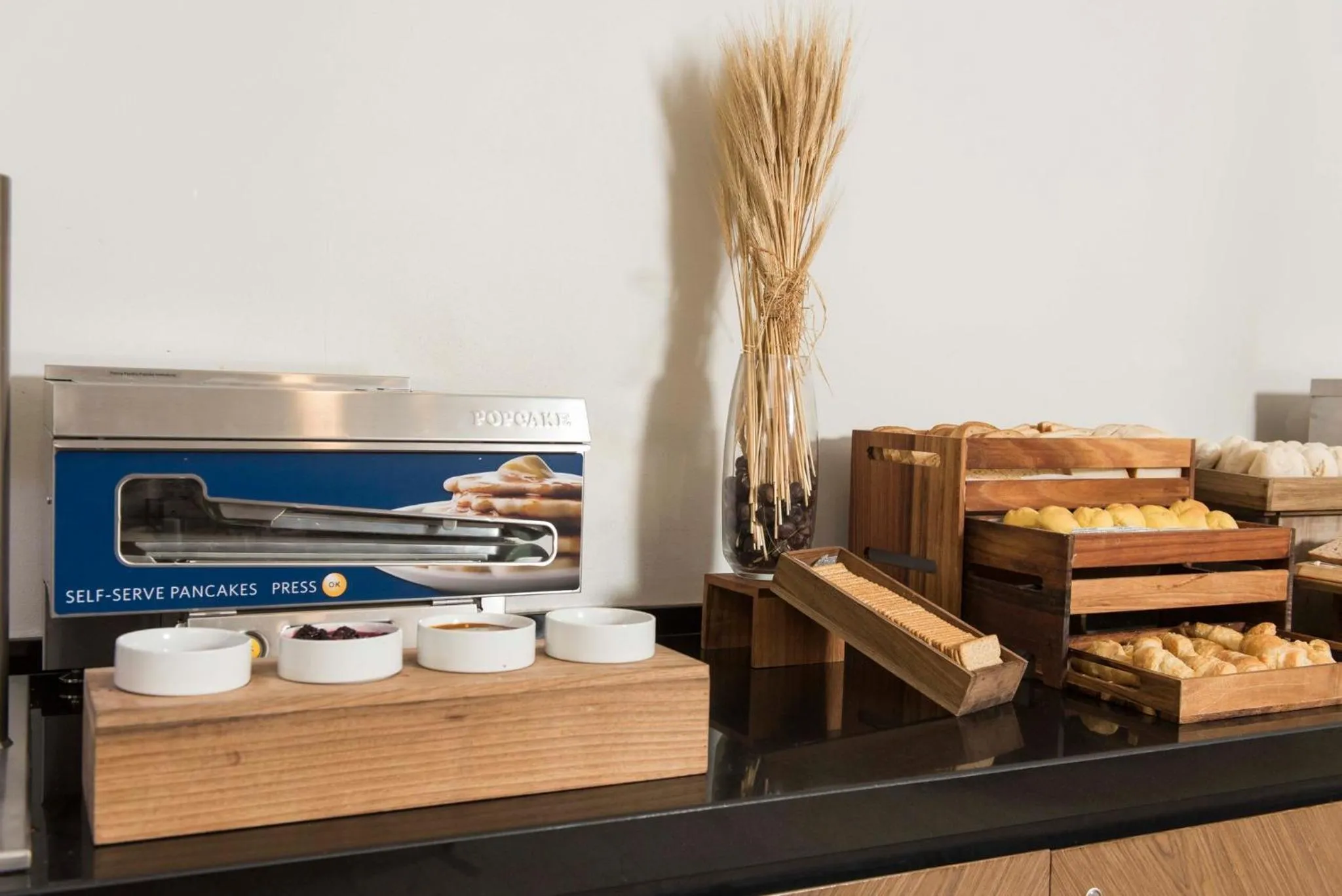 Breakfast in Holiday Inn Santiago - Airport Terminal by IHG