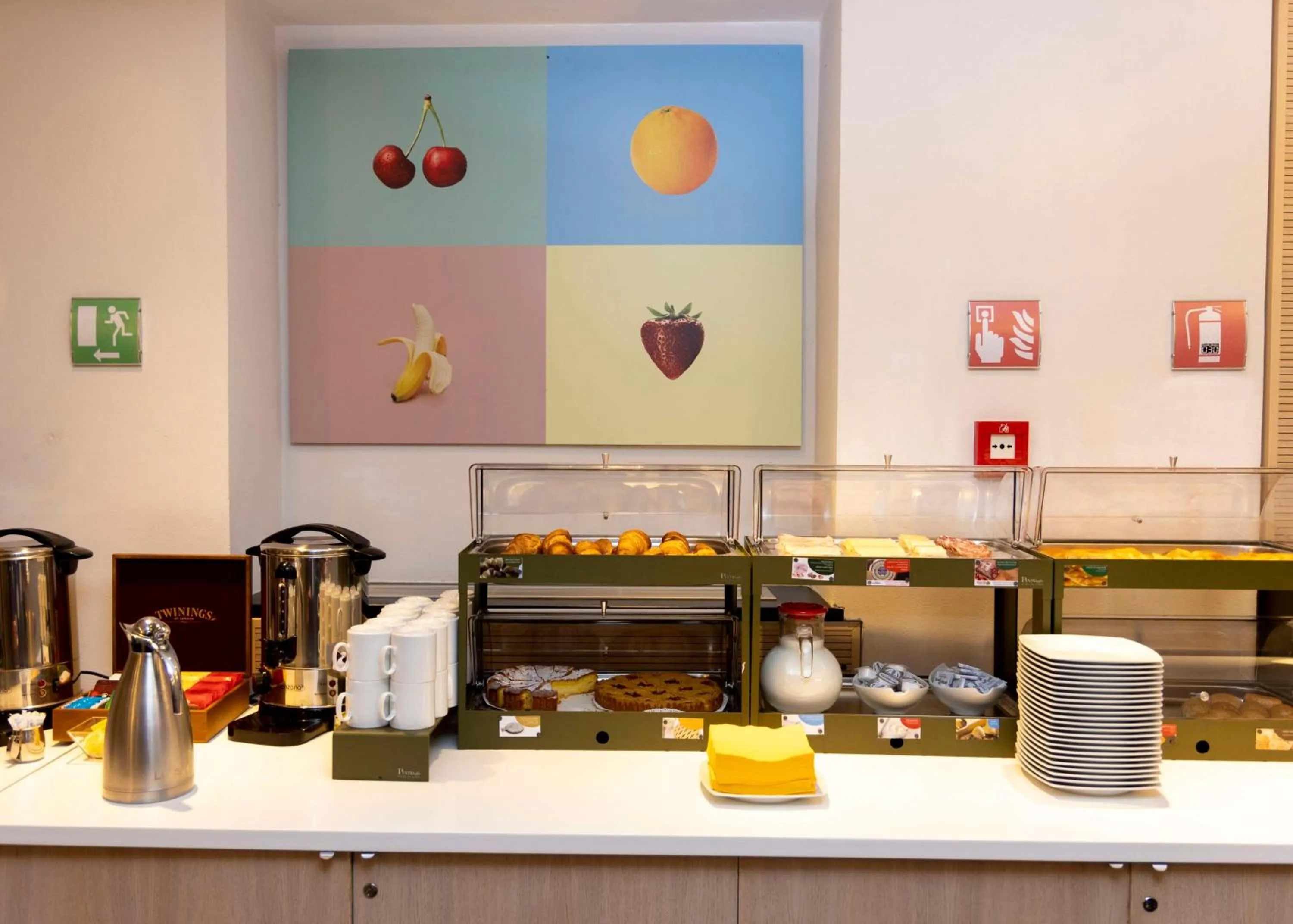 Breakfast in Best Western Porto Antico