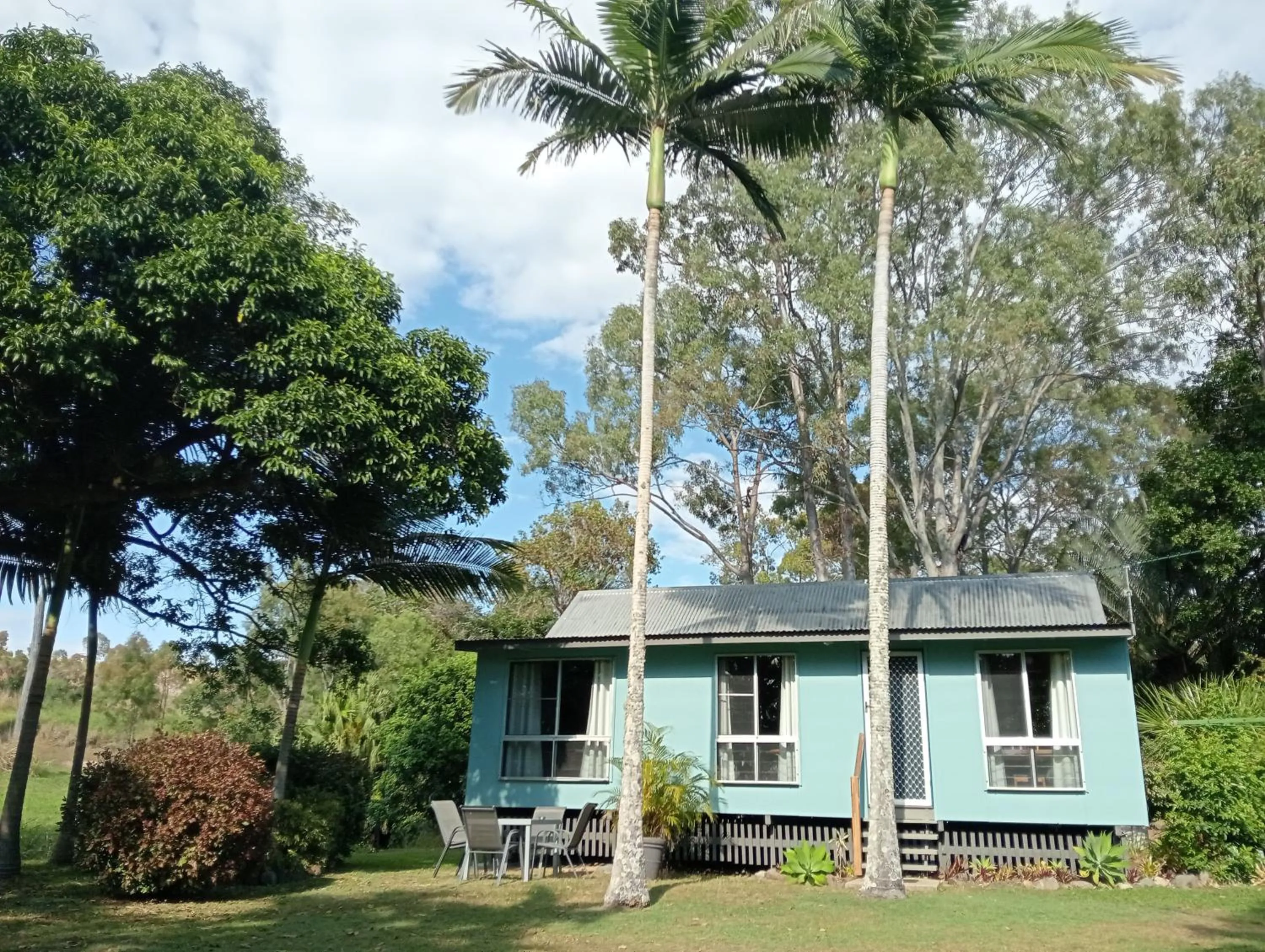 Property building in Gumnut Glen Cabins