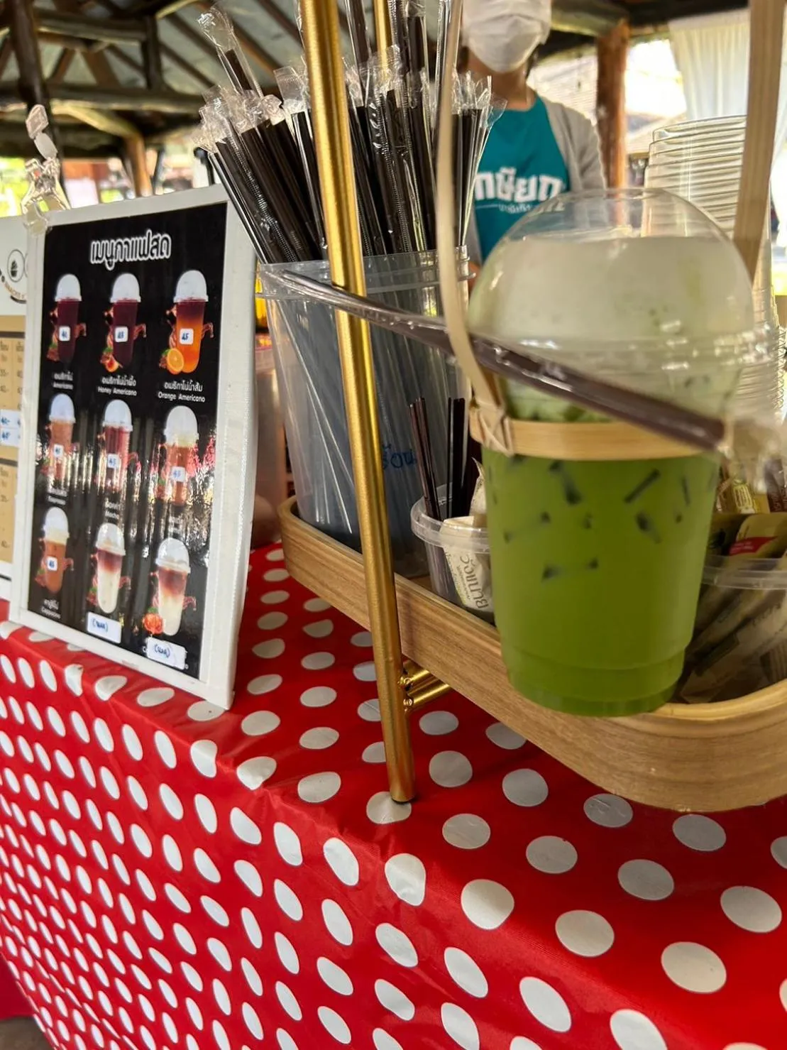 Food and drinks in Chiangmai HomeTeL