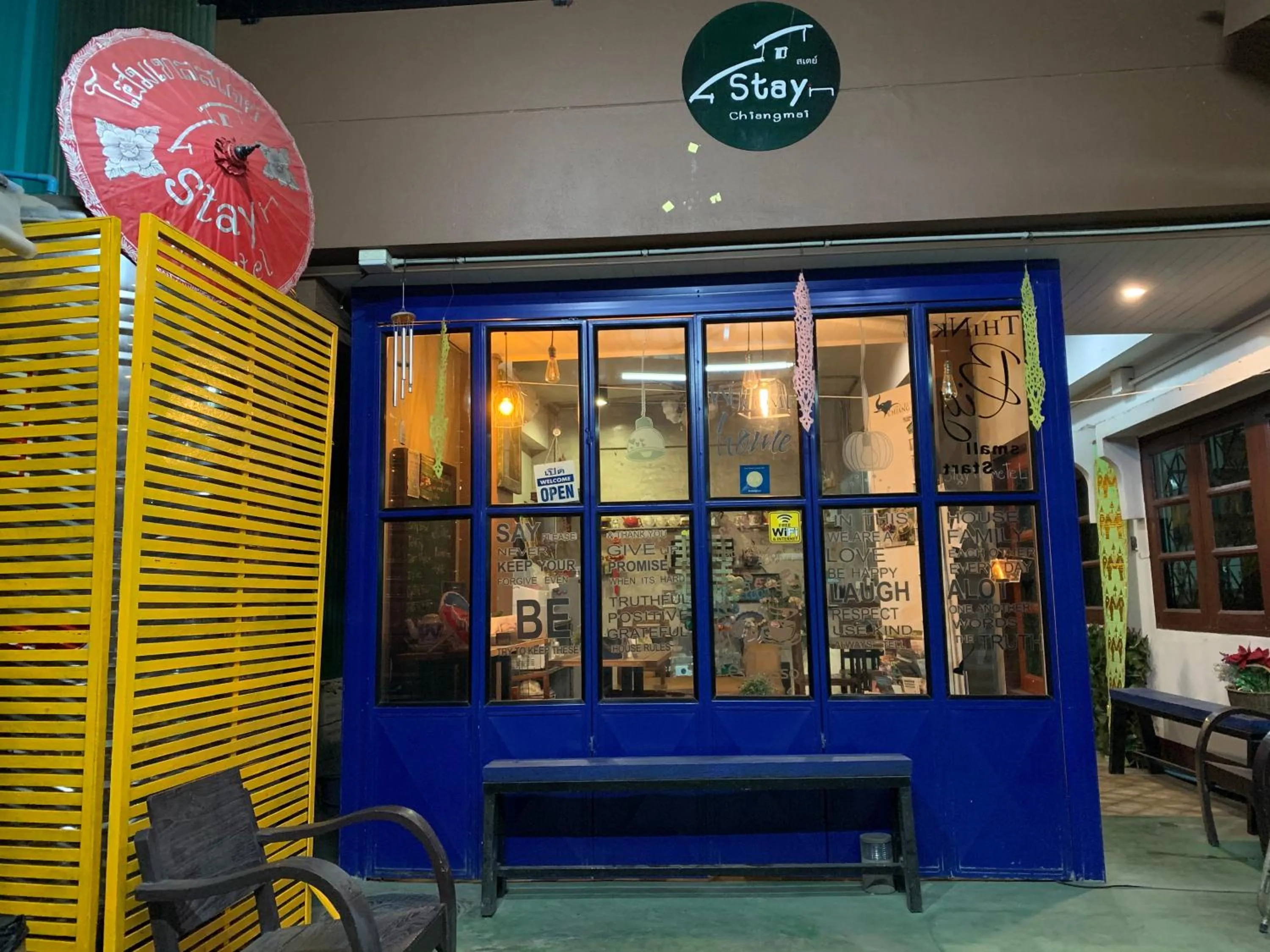 Facade/entrance in Chiangmai HomeTeL