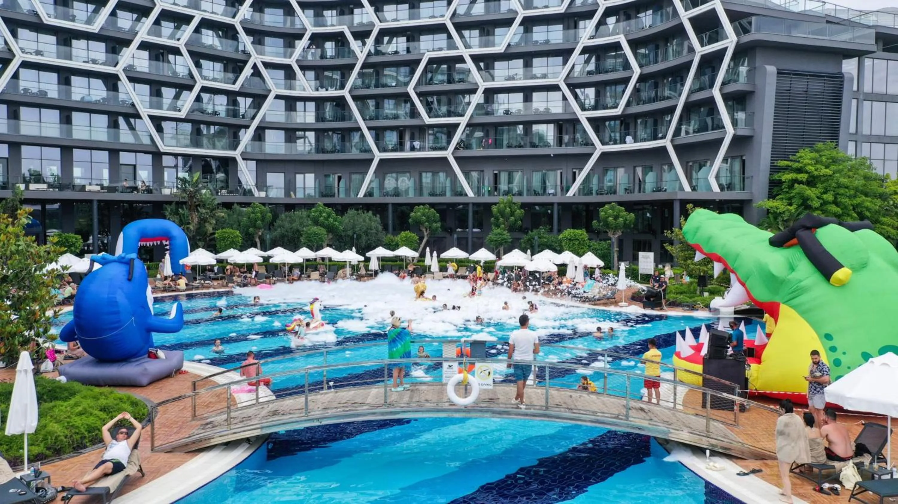 Day in Bosphorus Sorgun Hotel - Ultra All Inclusive