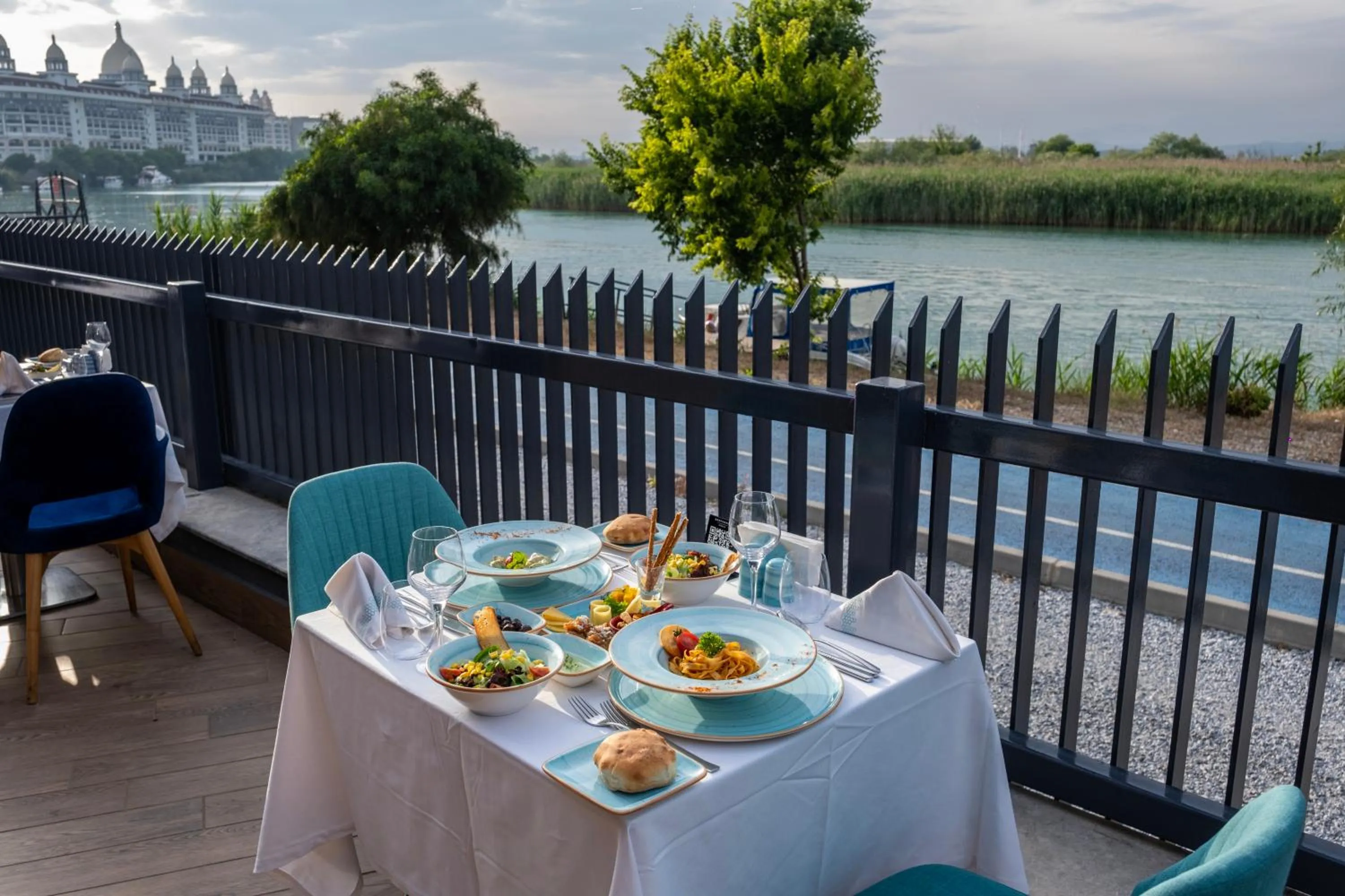 Restaurant/places to eat in Bosphorus Sorgun Hotel - Ultra All Inclusive