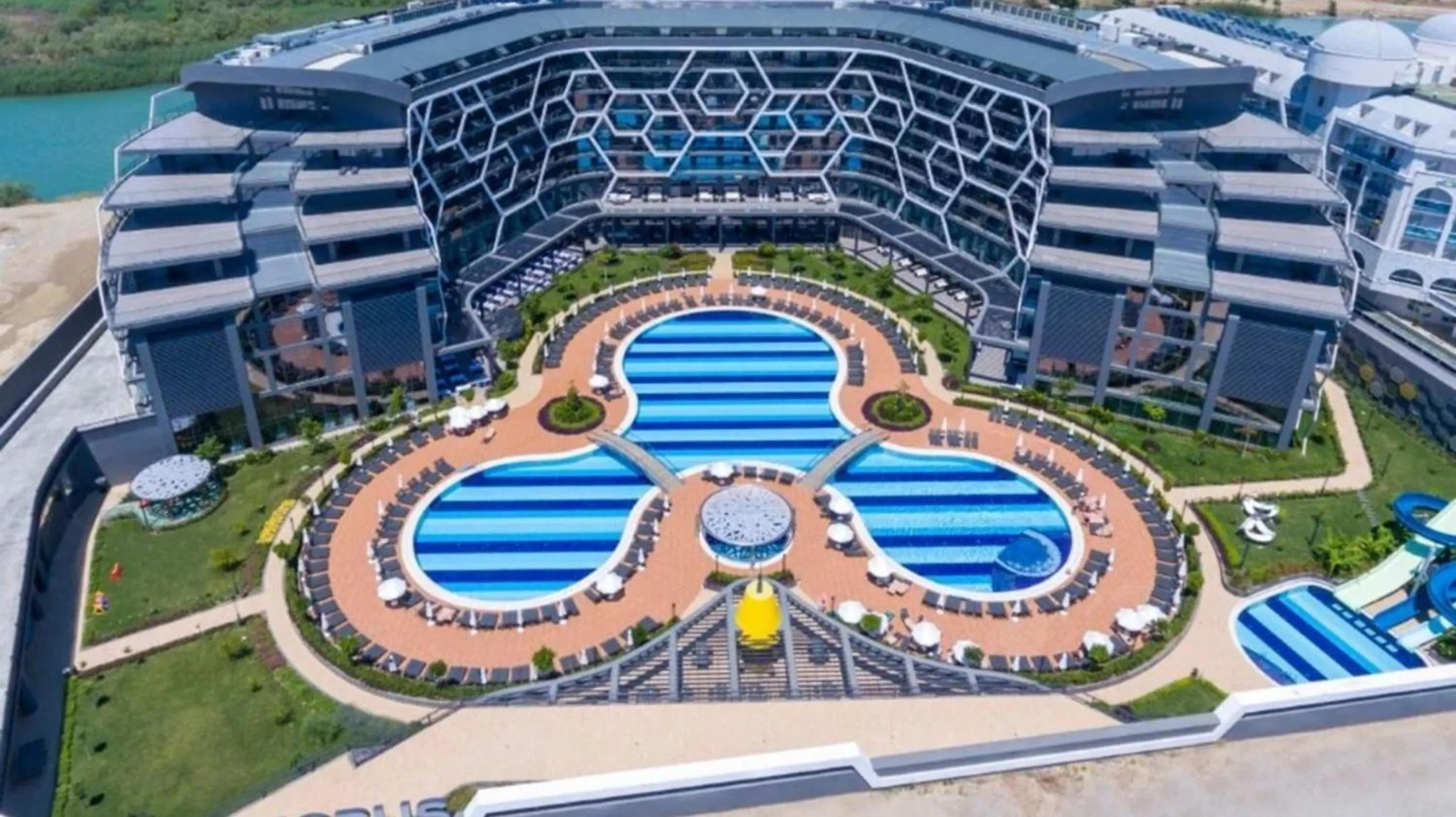 Property building in Bosphorus Sorgun Hotel - Ultra All Inclusive