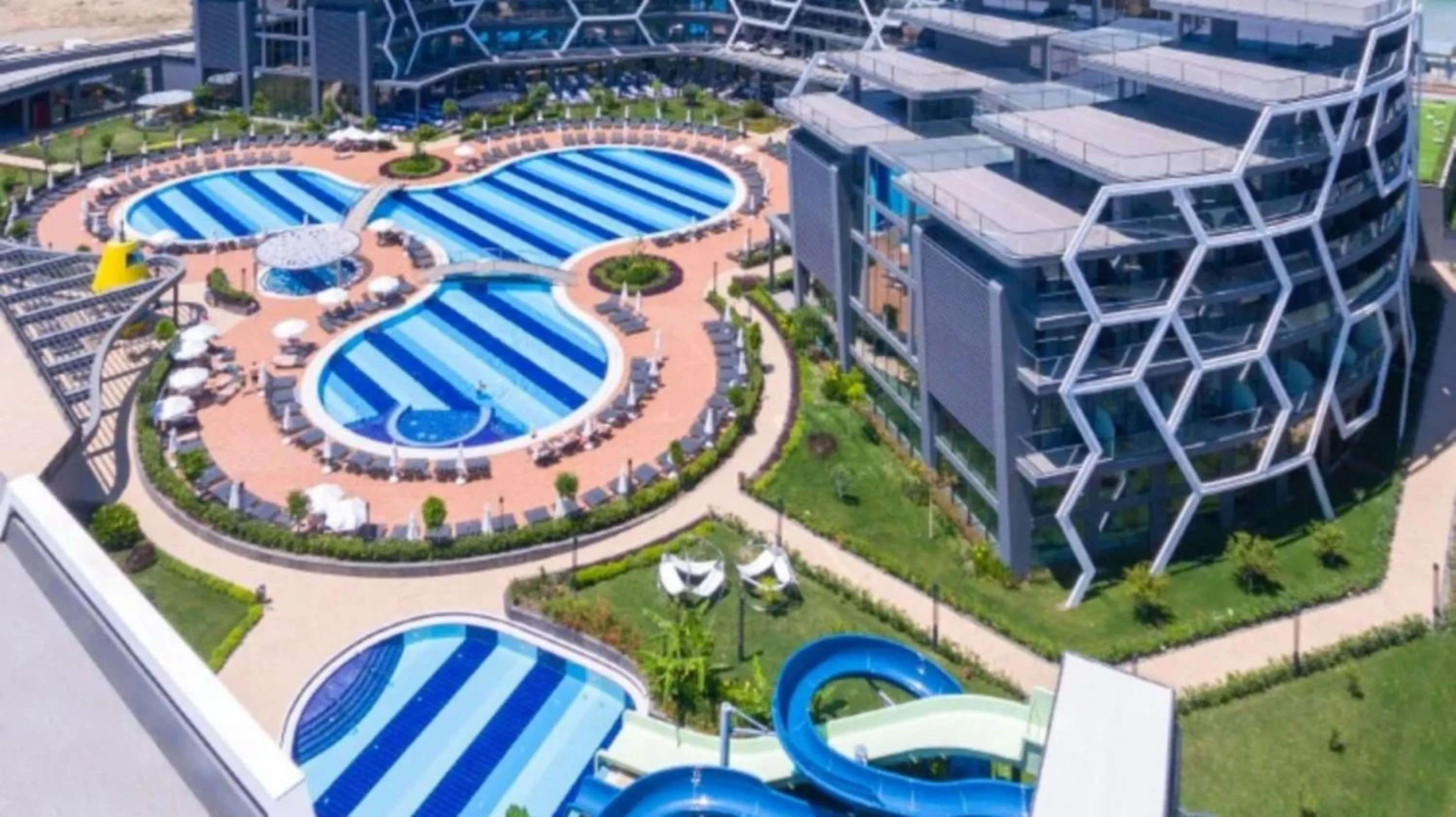 Property building in Bosphorus Sorgun Hotel - Ultra All Inclusive