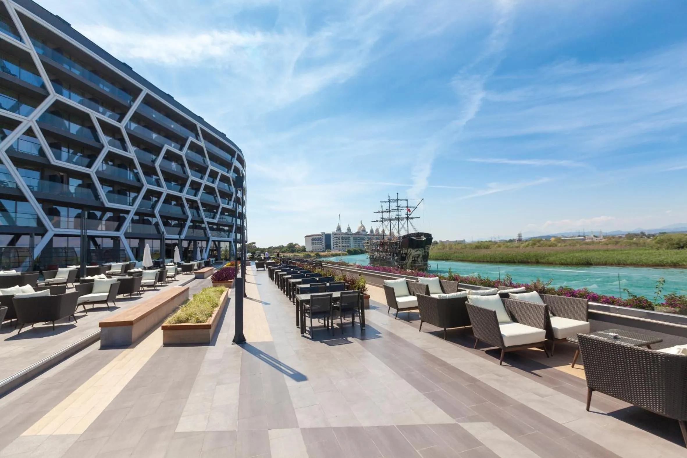 Property building in Bosphorus Sorgun Hotel - Ultra All Inclusive