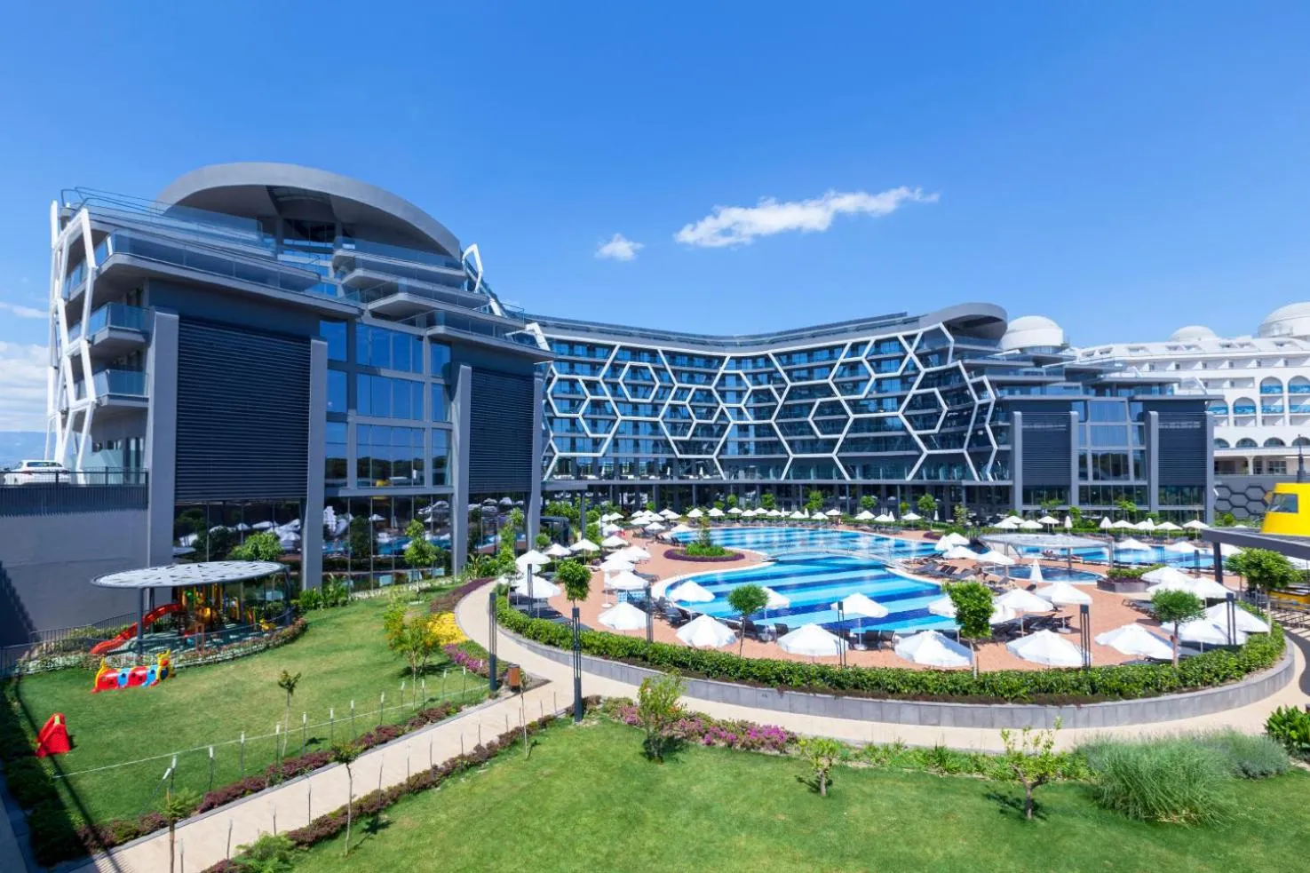 Property building in Bosphorus Sorgun Hotel - Ultra All Inclusive