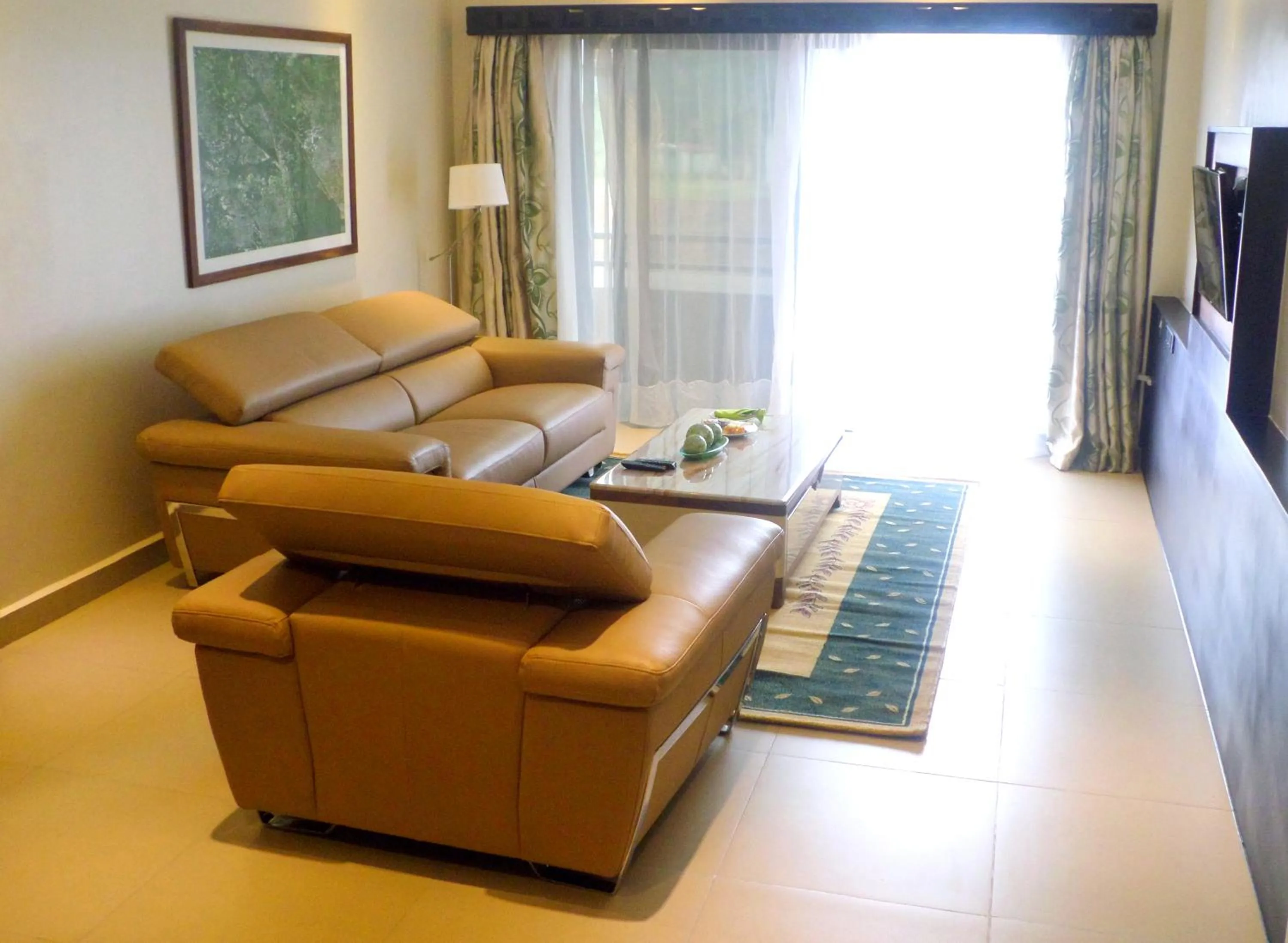 Living room in Best Western Premier Garden Hotel Entebbe