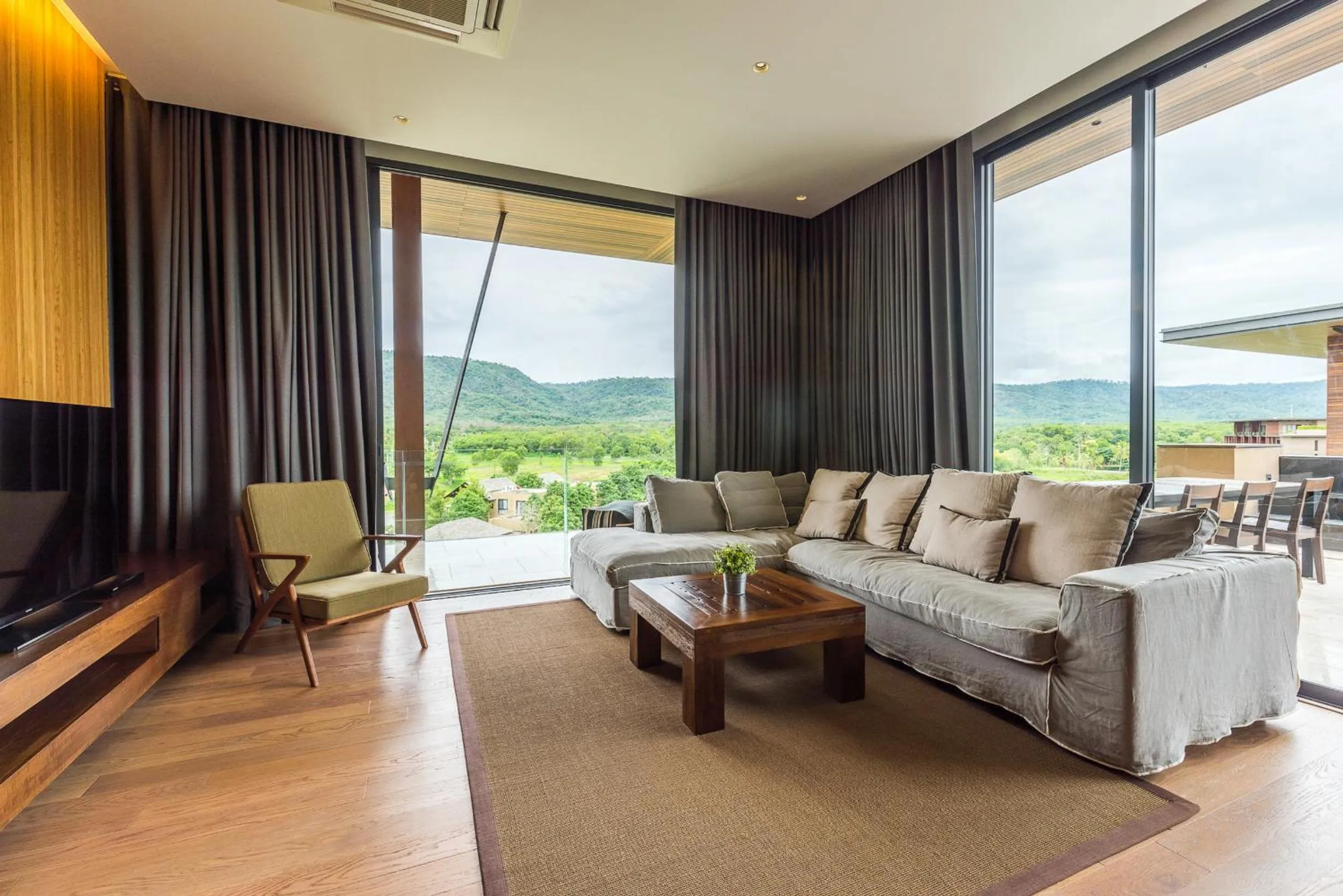 Living room in 2 Bedroom Luxury Pool Penthouse at ATTA