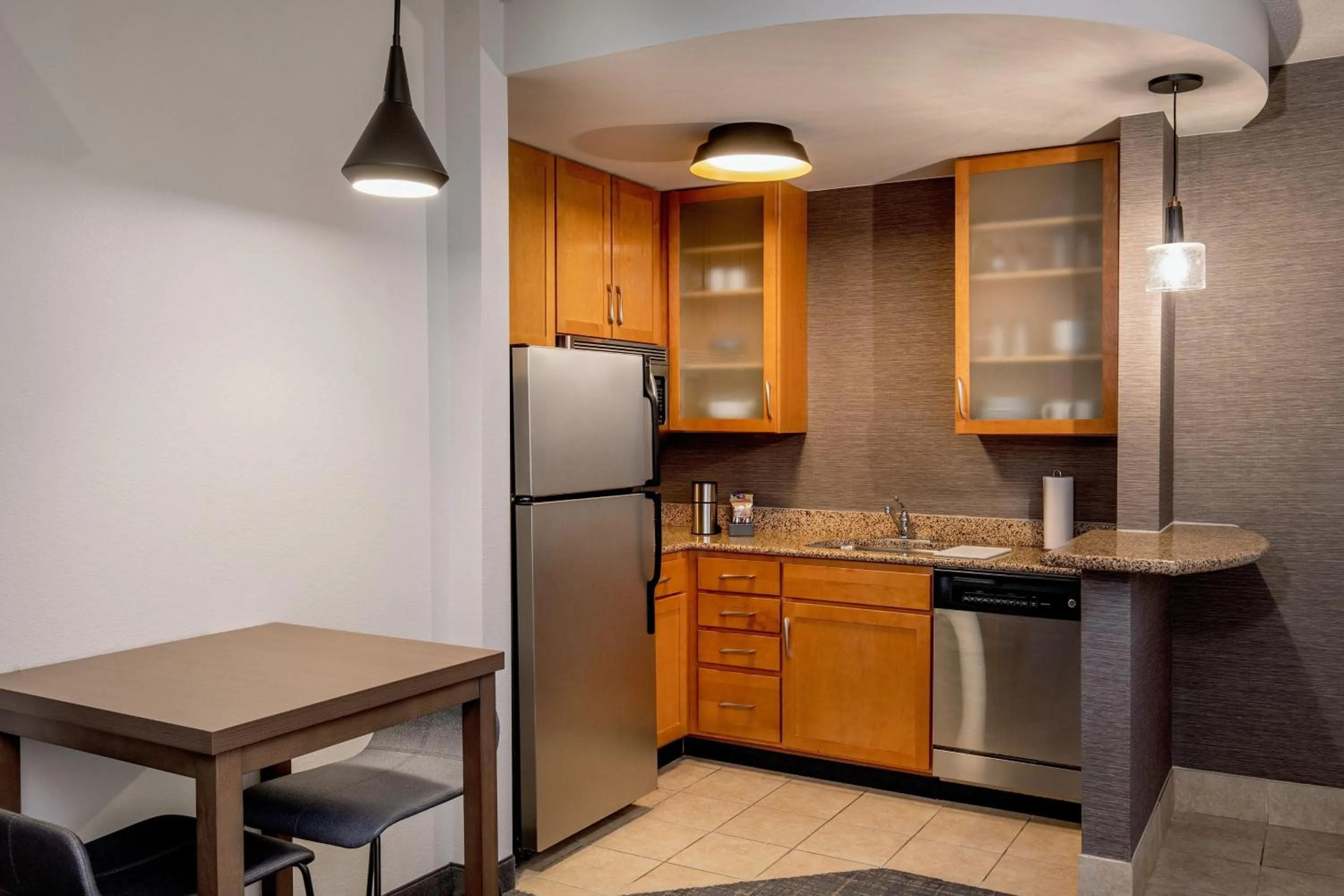 Kitchen or kitchenette in Residence Inn by Marriott Birmingham Downtown UAB