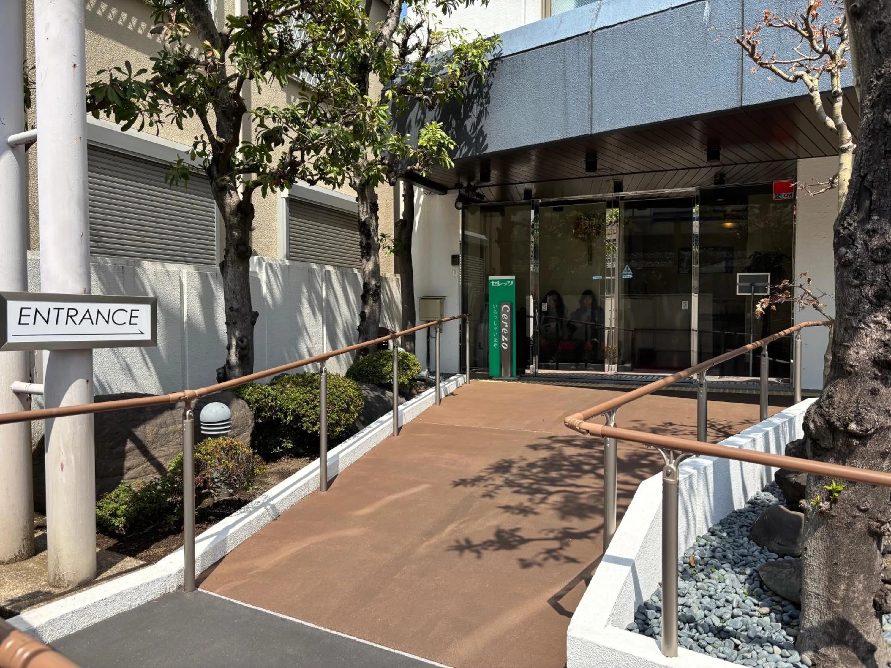 Property building in Hotel Cerezo