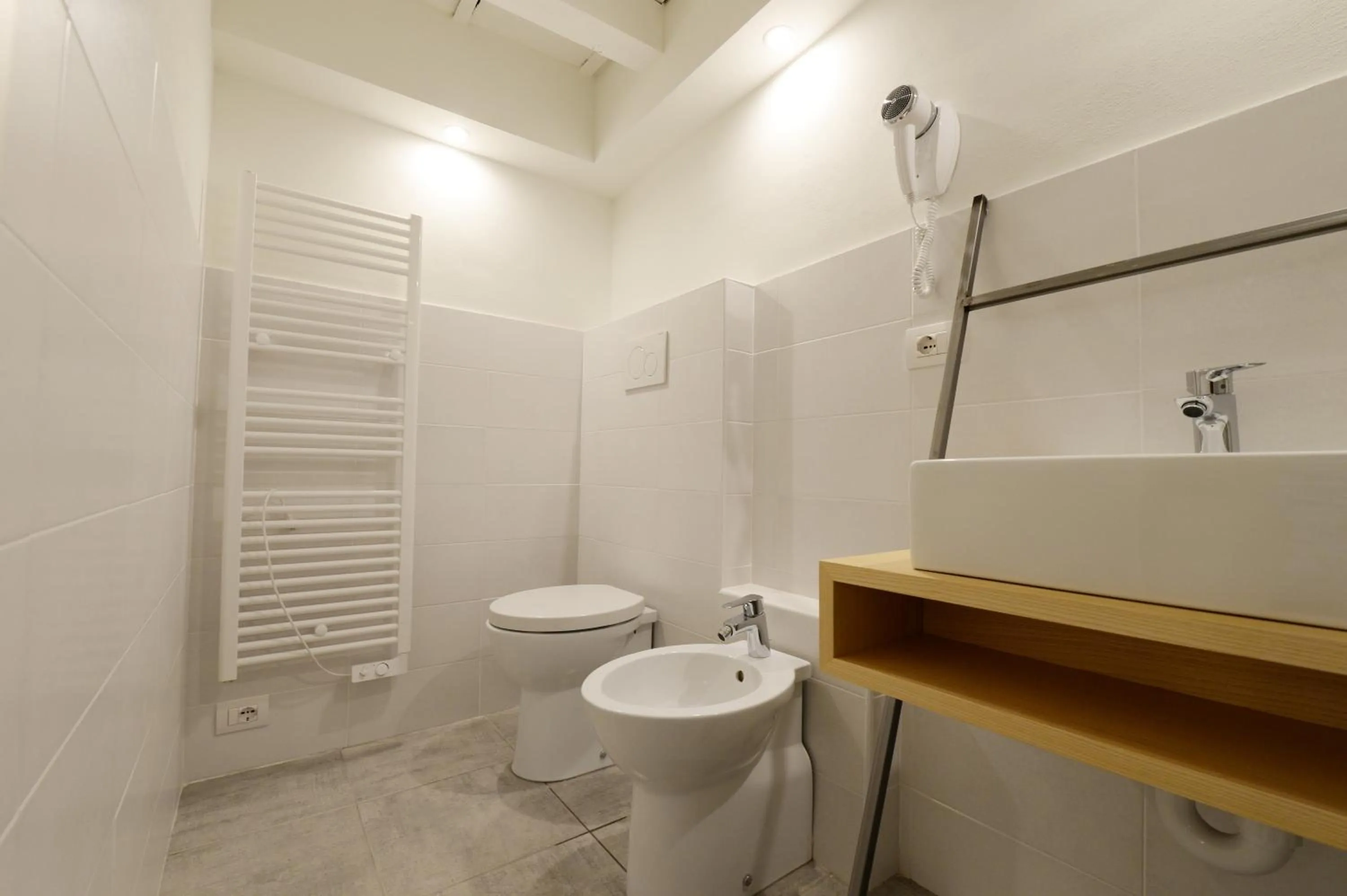 Bathroom in Piano Tre