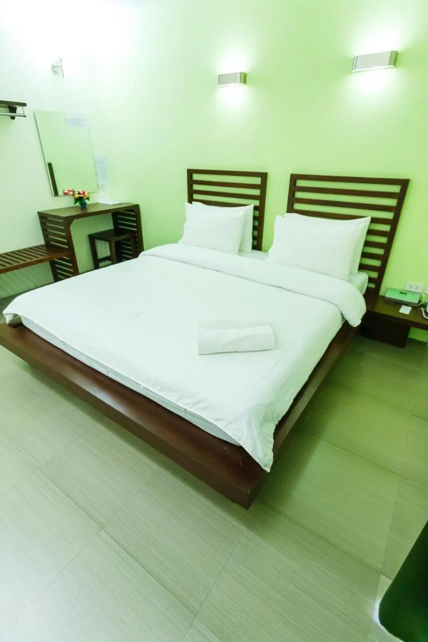 Photo of the whole room, Bed in S Hotel Kanchanaburi