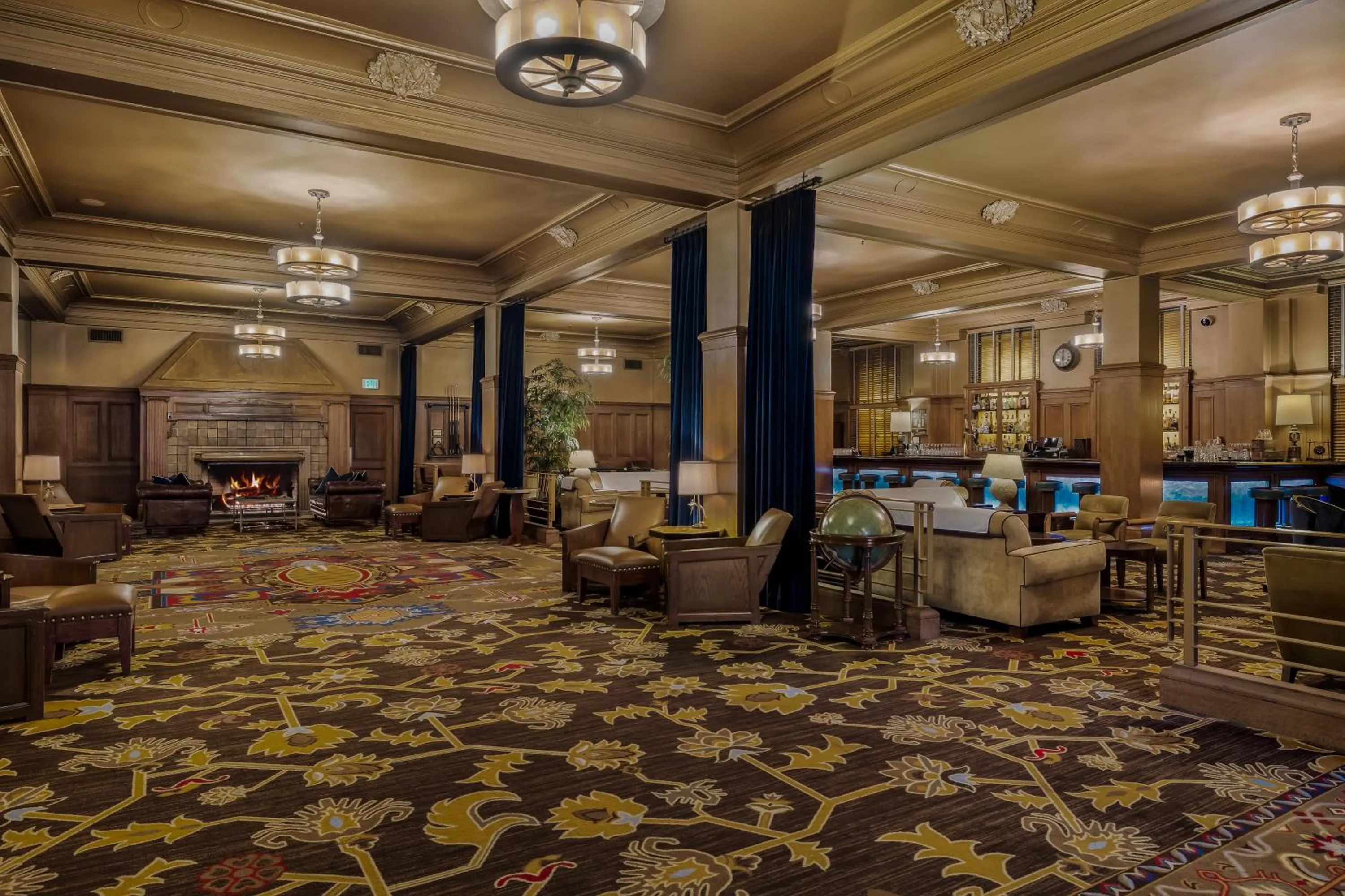 Lounge or bar in Arctic Club Hotel