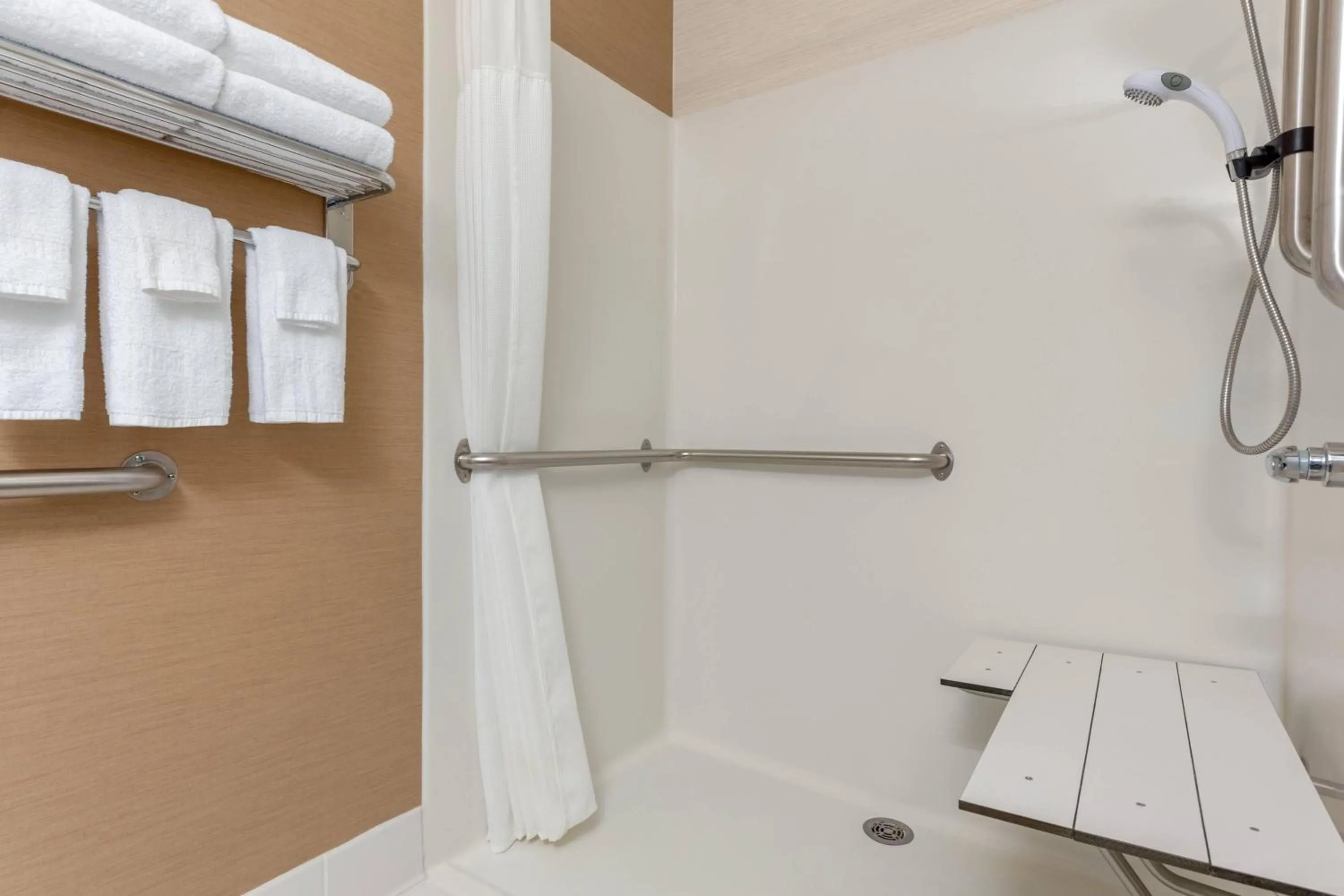 Bathroom in Fairfield Inn & Suites Stevens Point