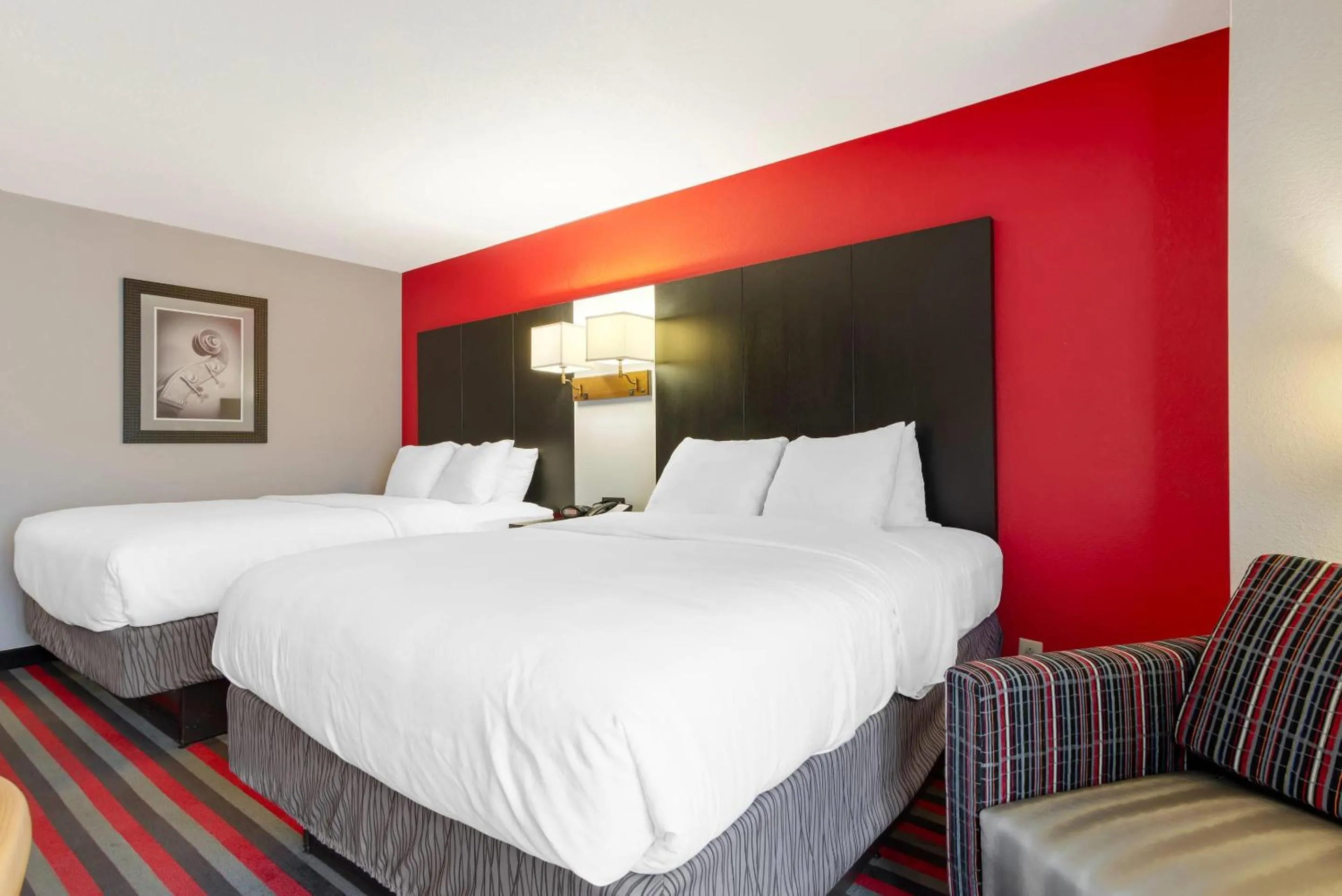 Bedroom, Bed in Comfort Inn & Suites Carrollton