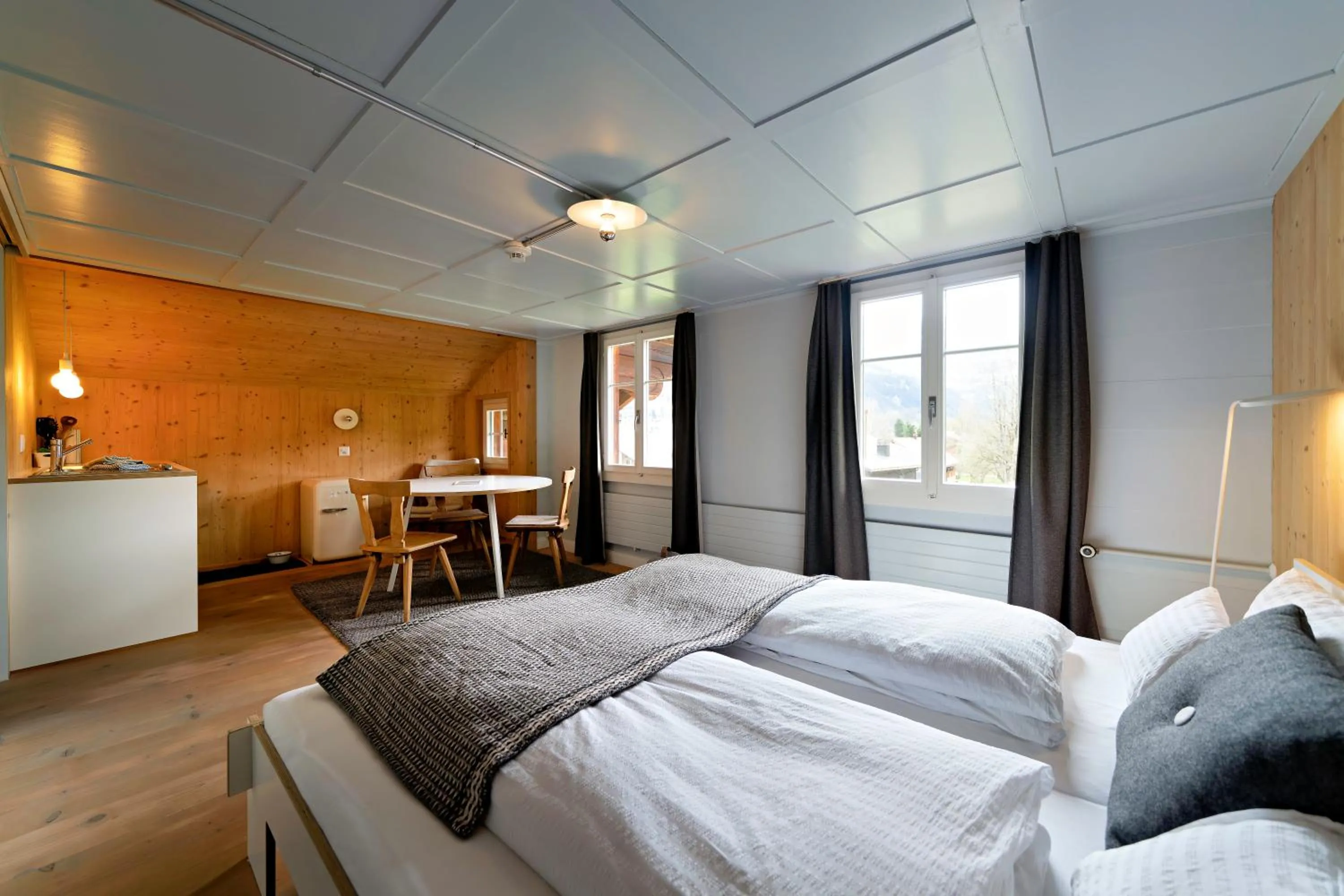 Bed in Lenk Lodge - Boutique & Design Hotel und Apartements