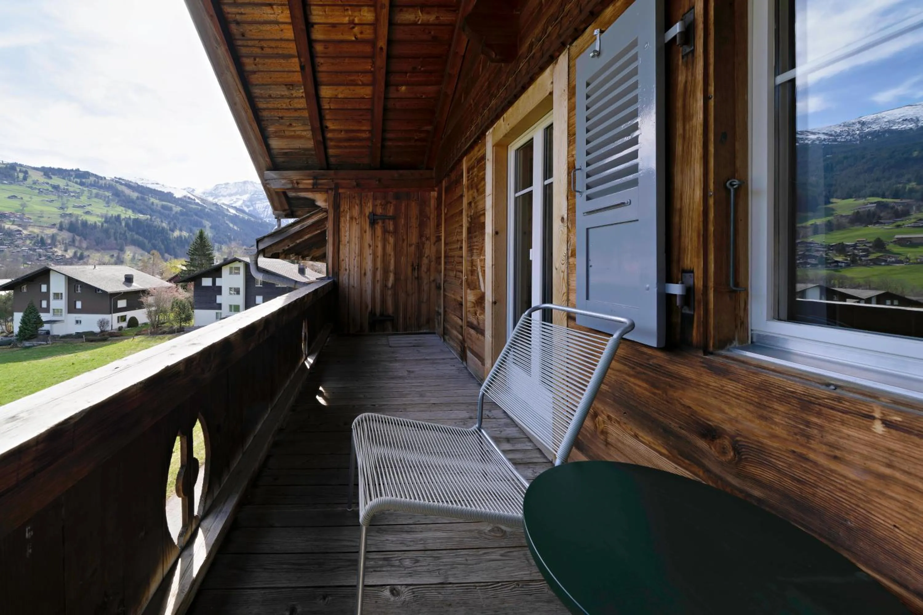 Lenk Lodge - Boutique & Design Hotel und Apartements