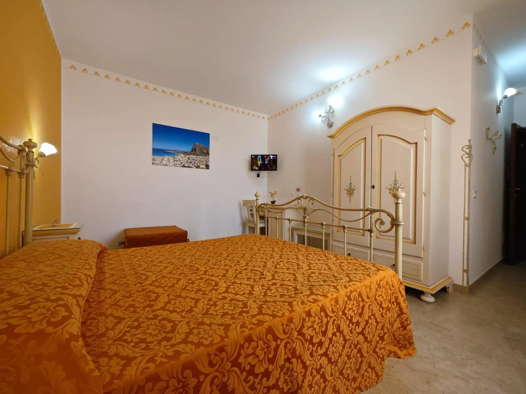 Bedroom in B&B Orchidea