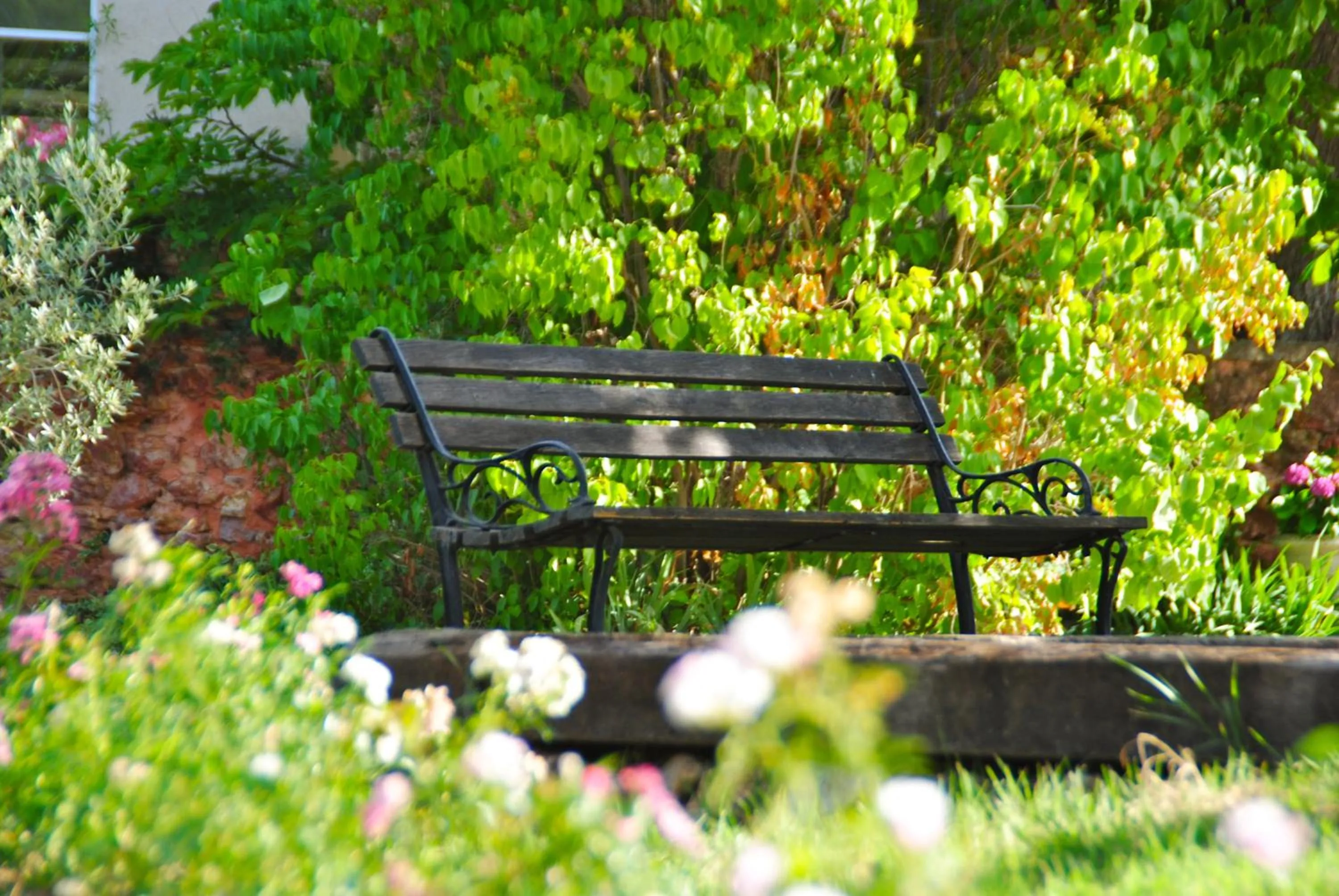 Garden in B&B La Badelle