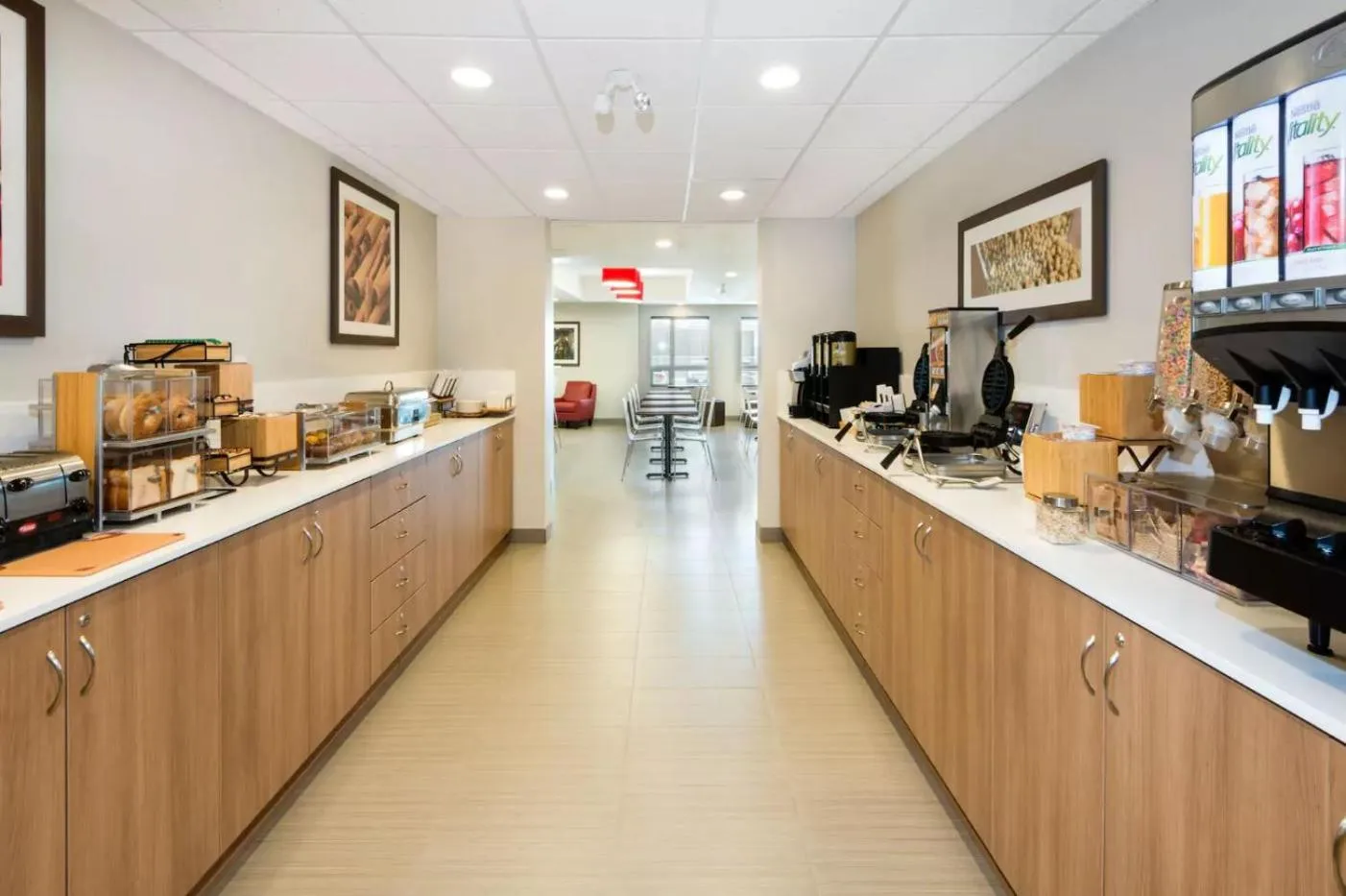 Continental breakfast in Microtel Inn & Suites by Wyndham Sudbury