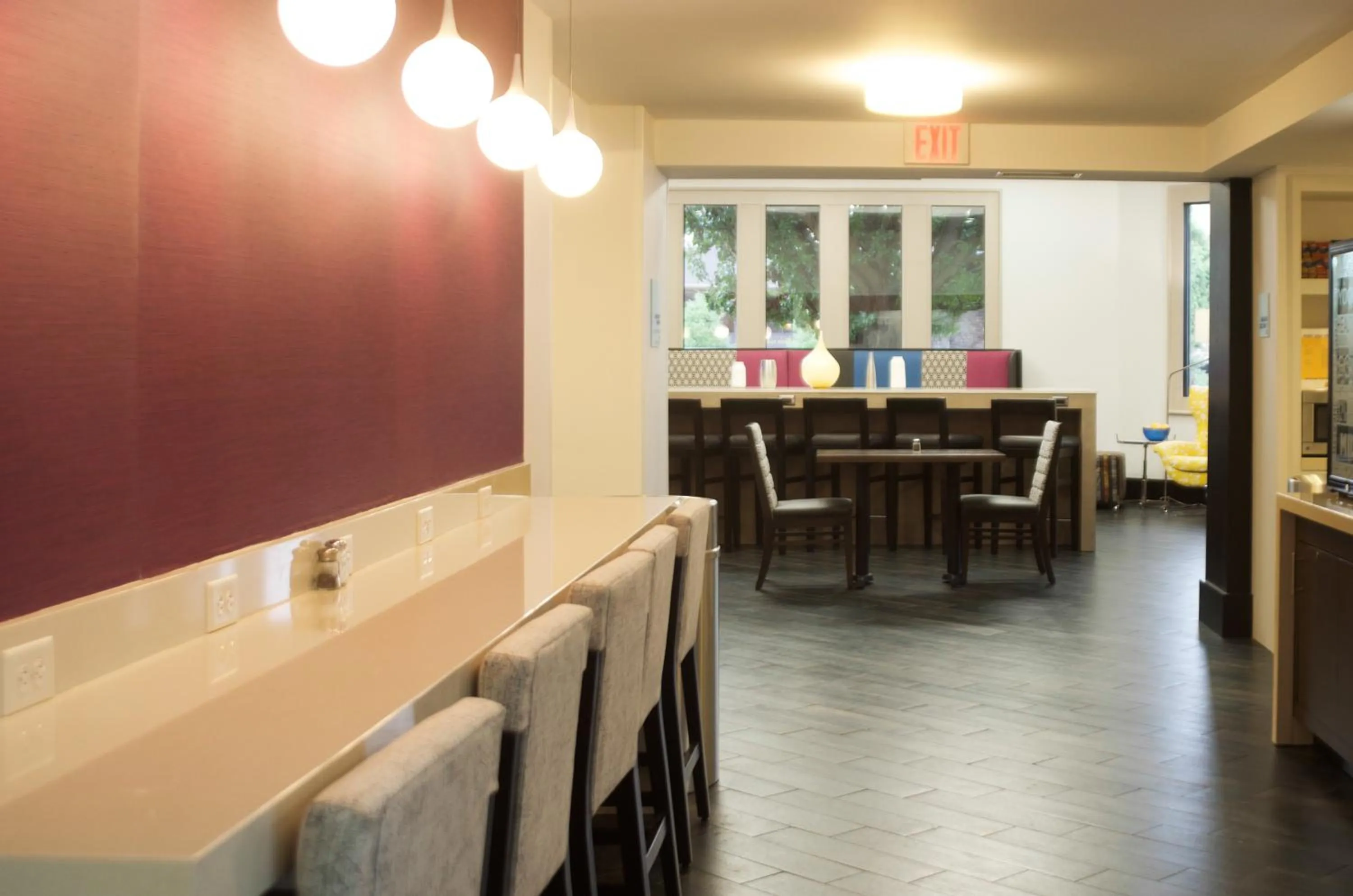 Breakfast in Holiday Inn Express Hickory - Hickory Mart by IHG